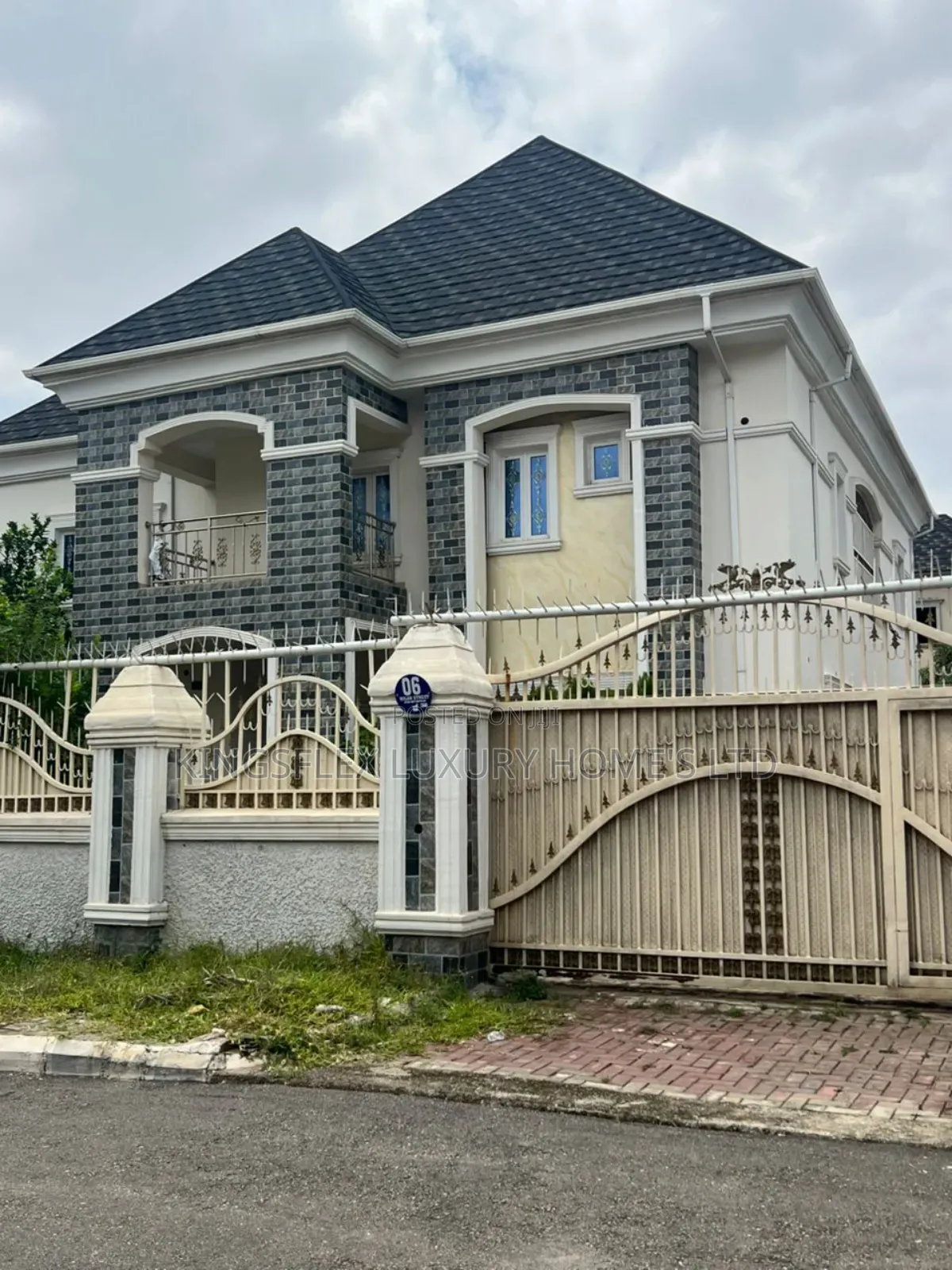 Furnished 4bdrm Duplex in Efab Metro Estate, Gwarinpa for sale in Gwarinpa