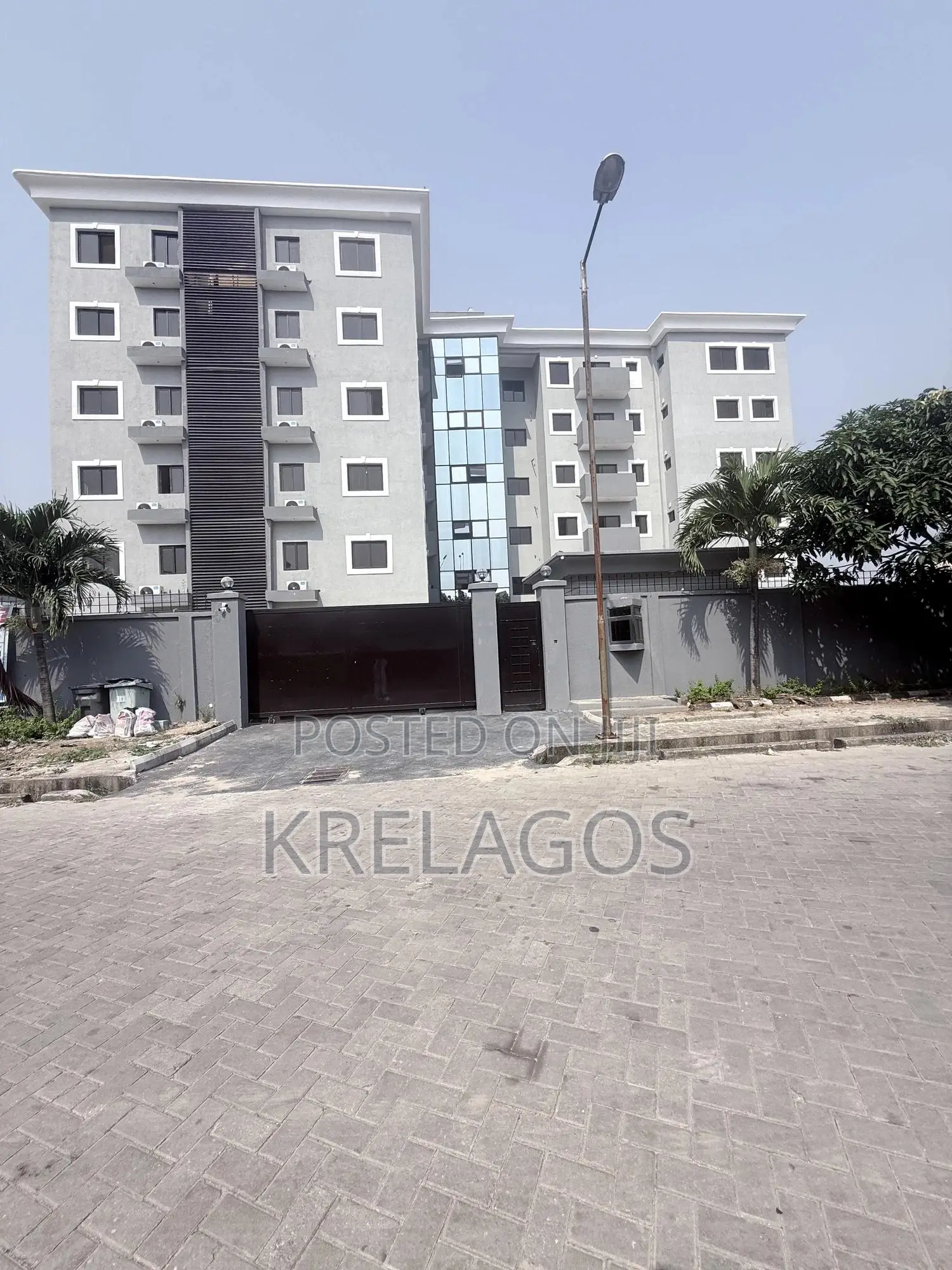 3bdrm Apartment in Lekki Phase 1 for rent in Lekki Phase 1