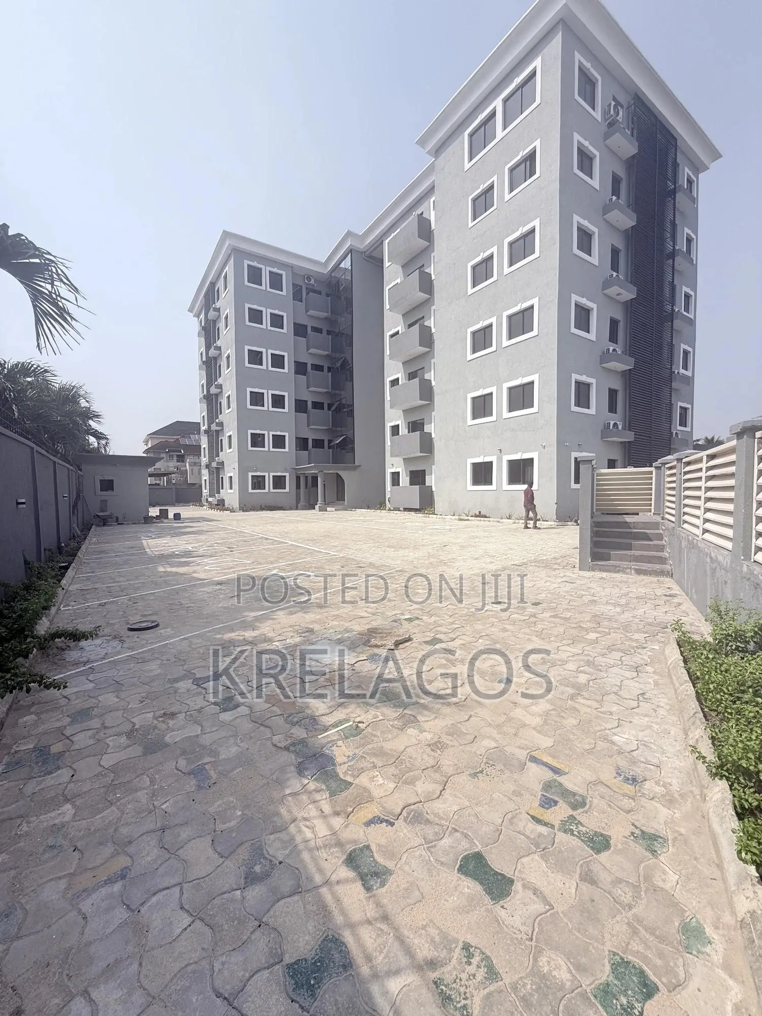 3bdrm Apartment in Lekki Phase 1 for rent in Lekki Phase 1
