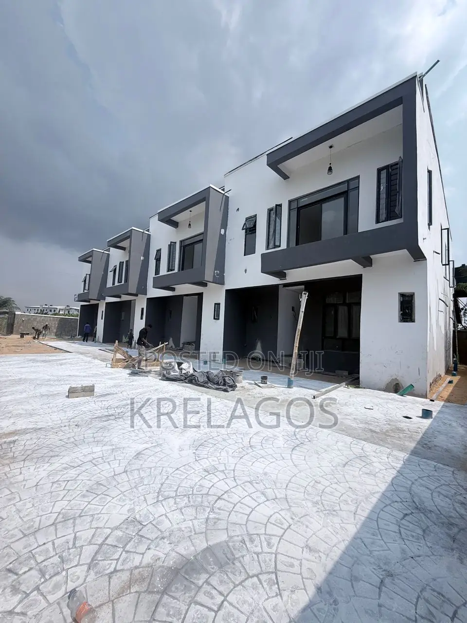 4bdrm Duplex in Abraham Adesanya Estate for sale in Abraham Adesanya Estate