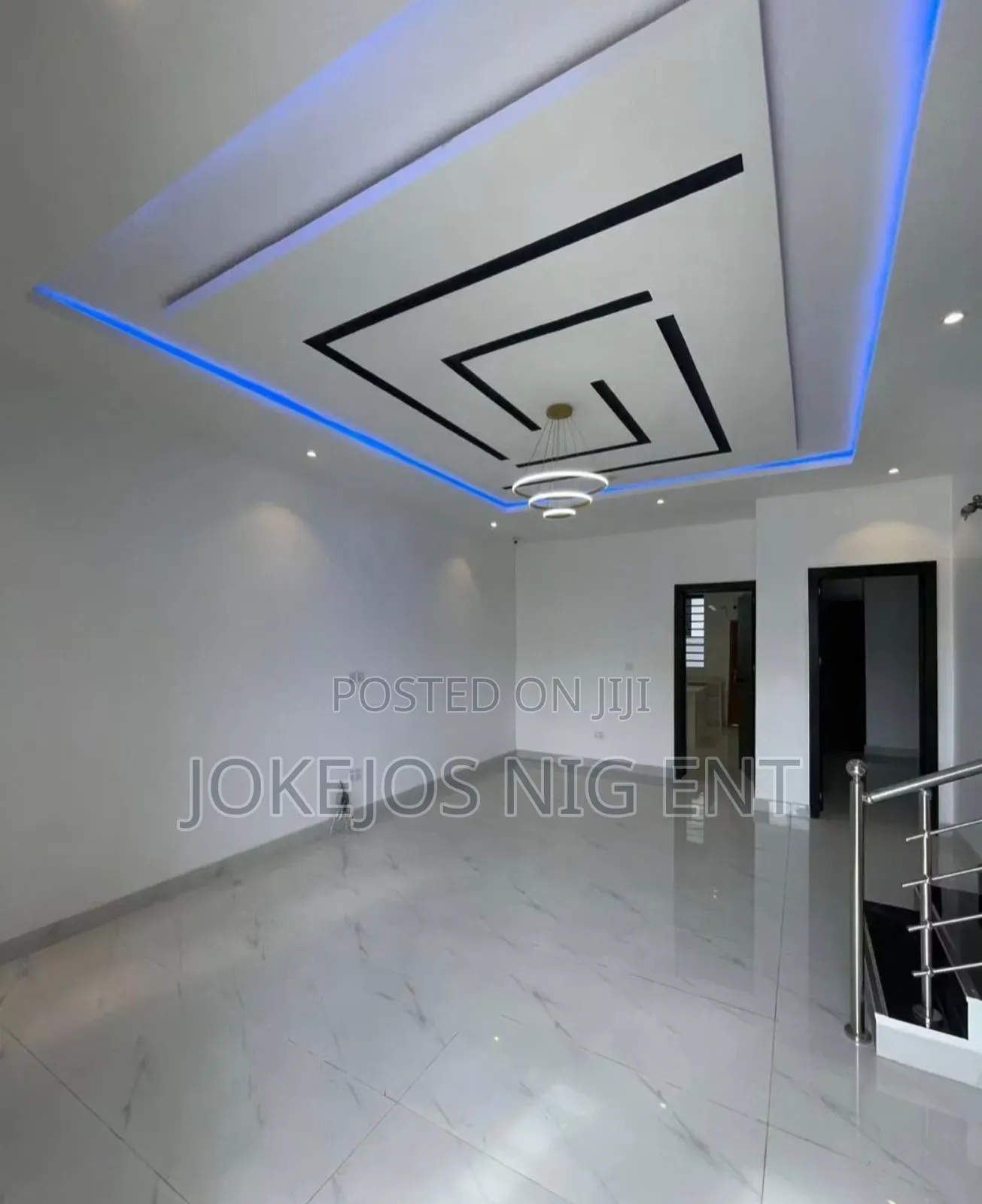 4bdrm Duplex in Chevron Drive for sale in Chevron