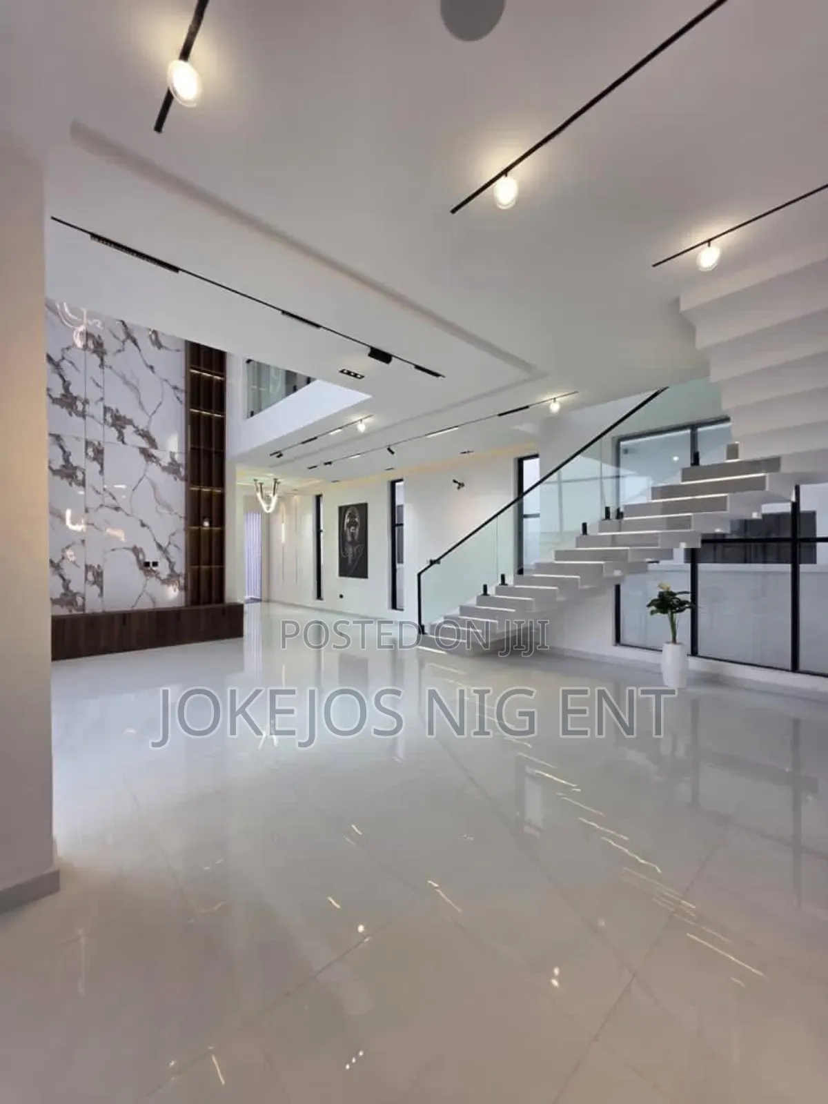 5bdrm Duplex in Chevron Drive Lekki for sale in Chevron