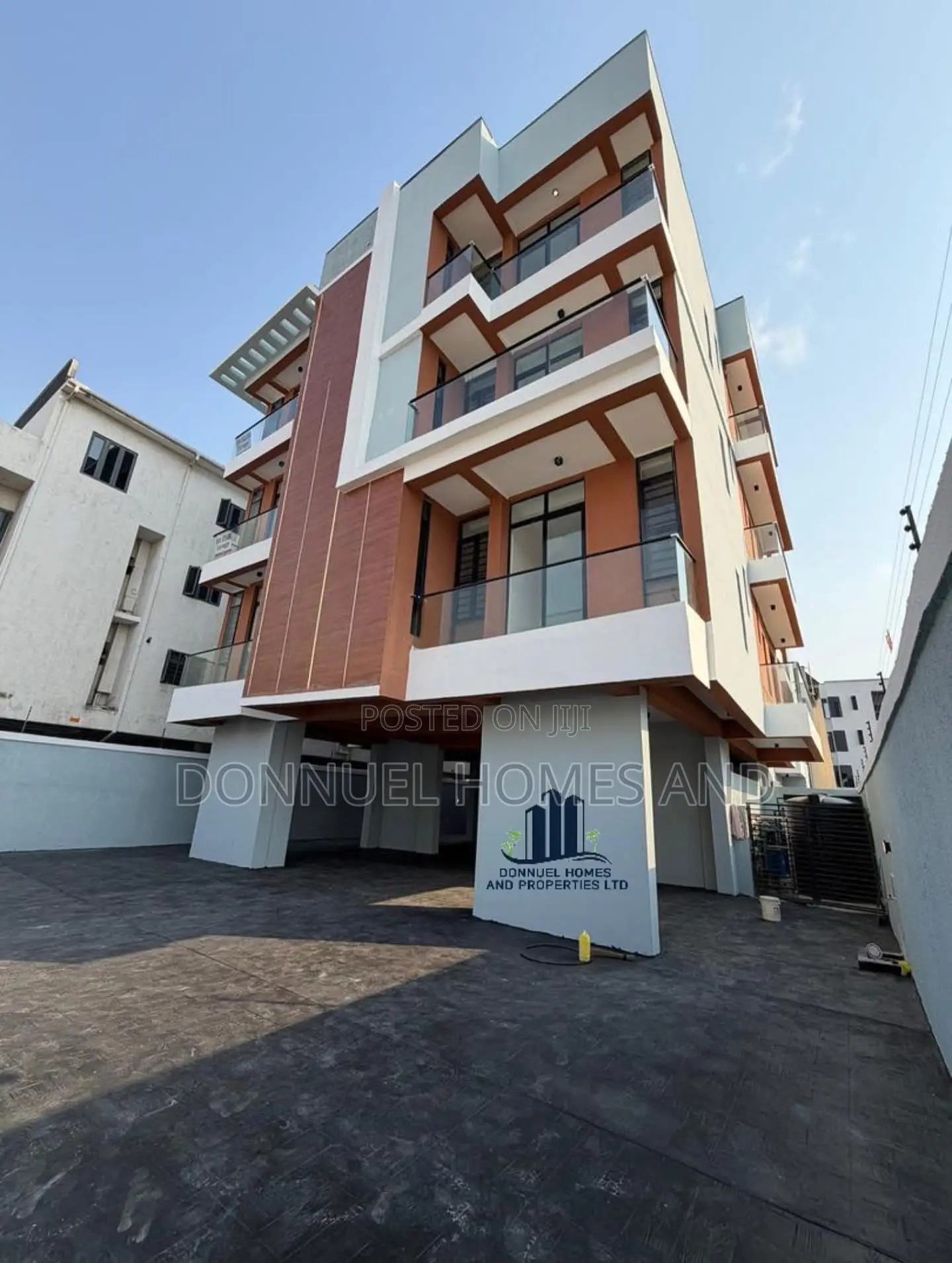 2bdrm Apartment in Lekki for sale in Lekki
