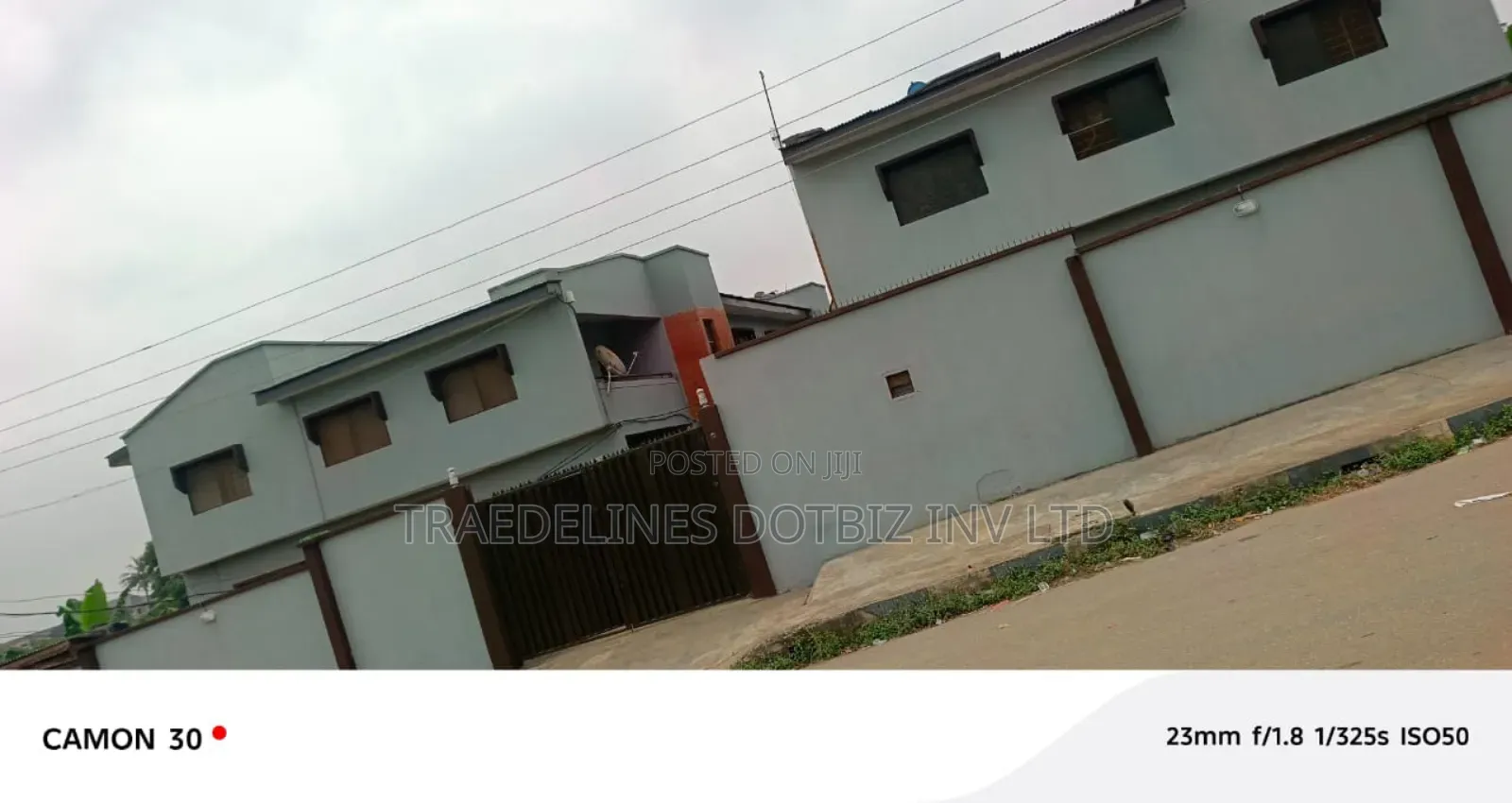 8bdrm Block of Flats in Ajegunle, Abule Egba for sale in Abule Egba
