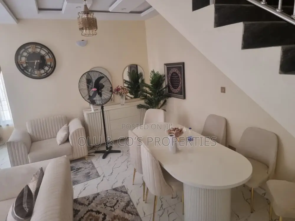 Furnished 4bdrm Duplex in Von District for rent in Lugbe District