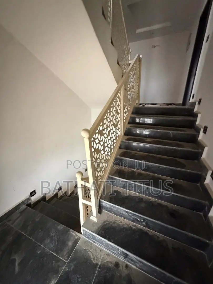 4bdrm Duplex in Guzape District for sale in Guzape District