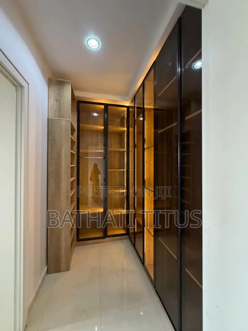 4bdrm Duplex in Kado for sale in Kado
