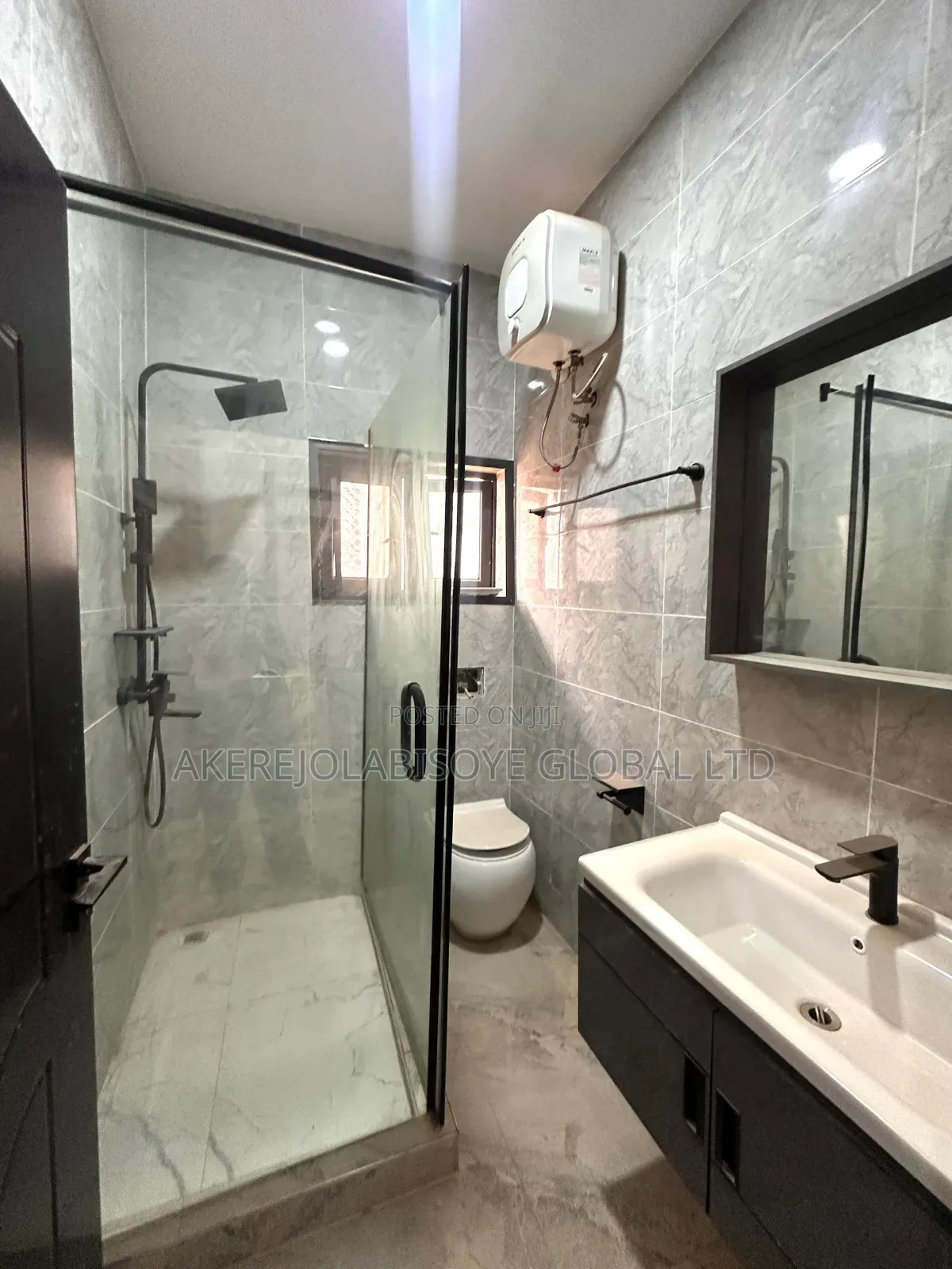 5bdrm Duplex in Guzape, Abuja for sale in Guzape District