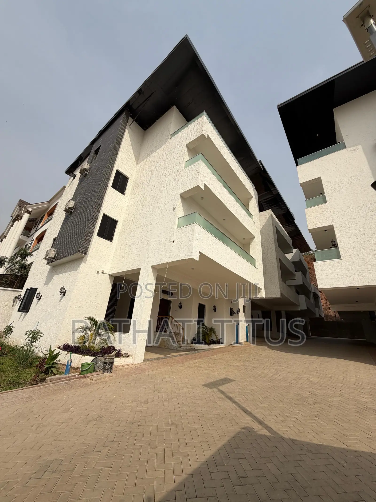 4bdrm Duplex in Asokoro for sale in Asokoro