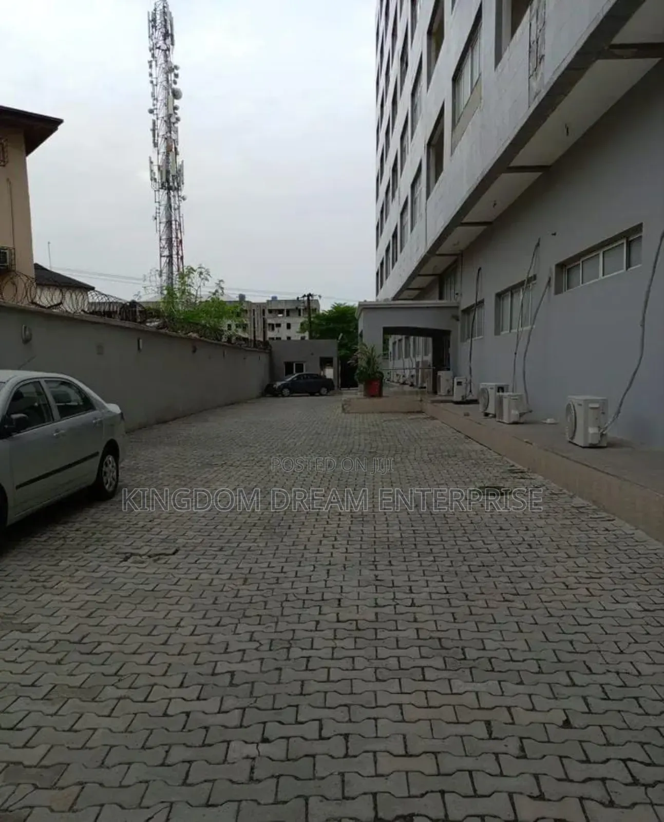 Office Building 7floors On 2804.728sqm Land Oniru Victoria Island in Victoria Island Extension