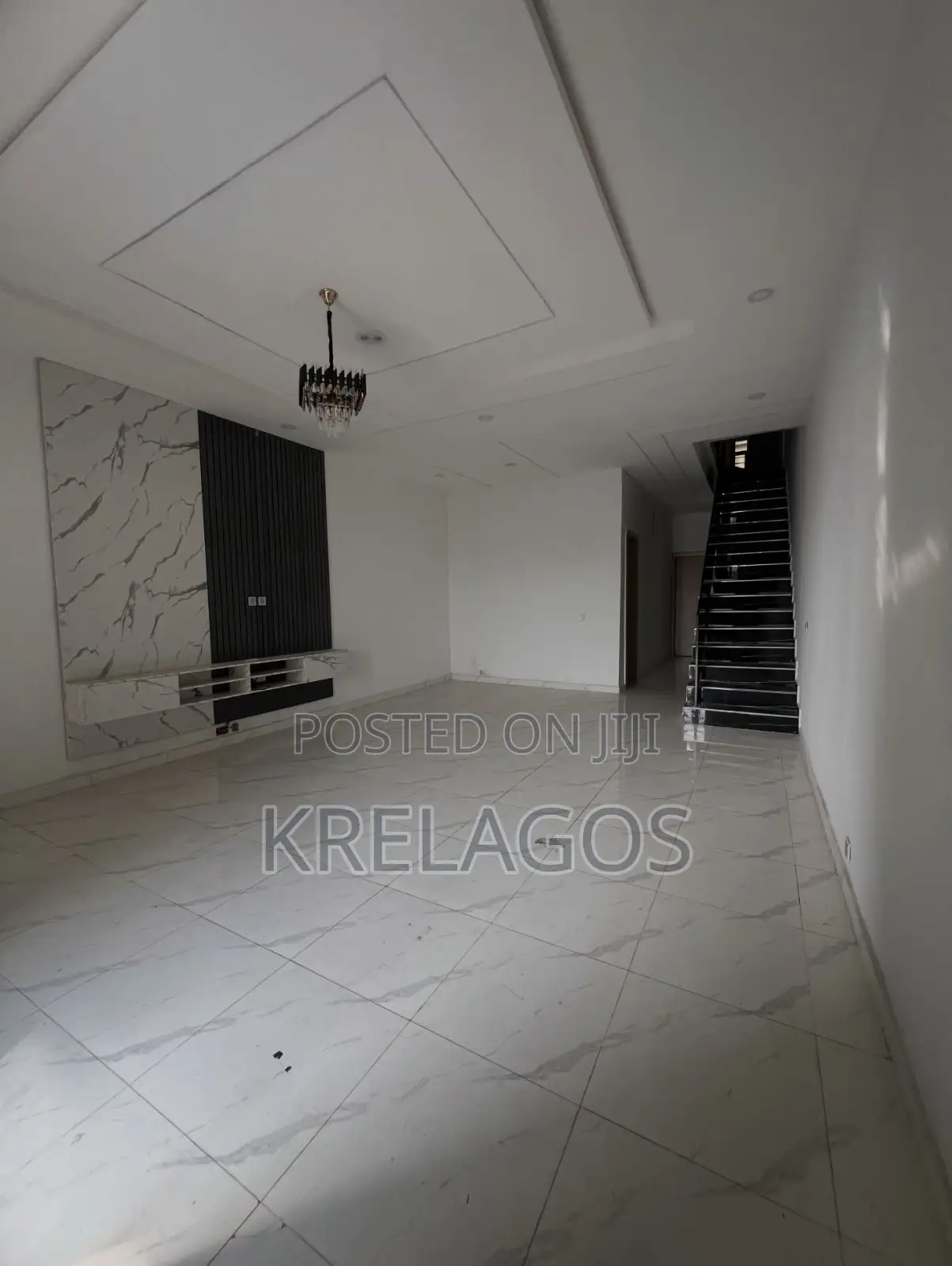 4bdrm Duplex in Ikota for rent in Ikota
