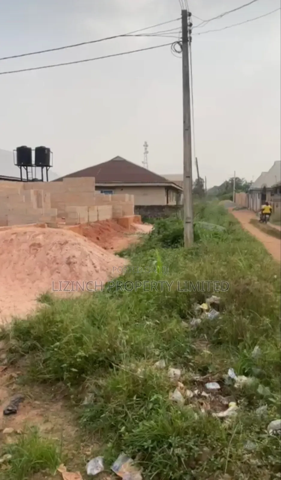 100ft by 100ft Land for Sale 1pole to Okhun Mouka Foam Axis at Isihor in Benin City