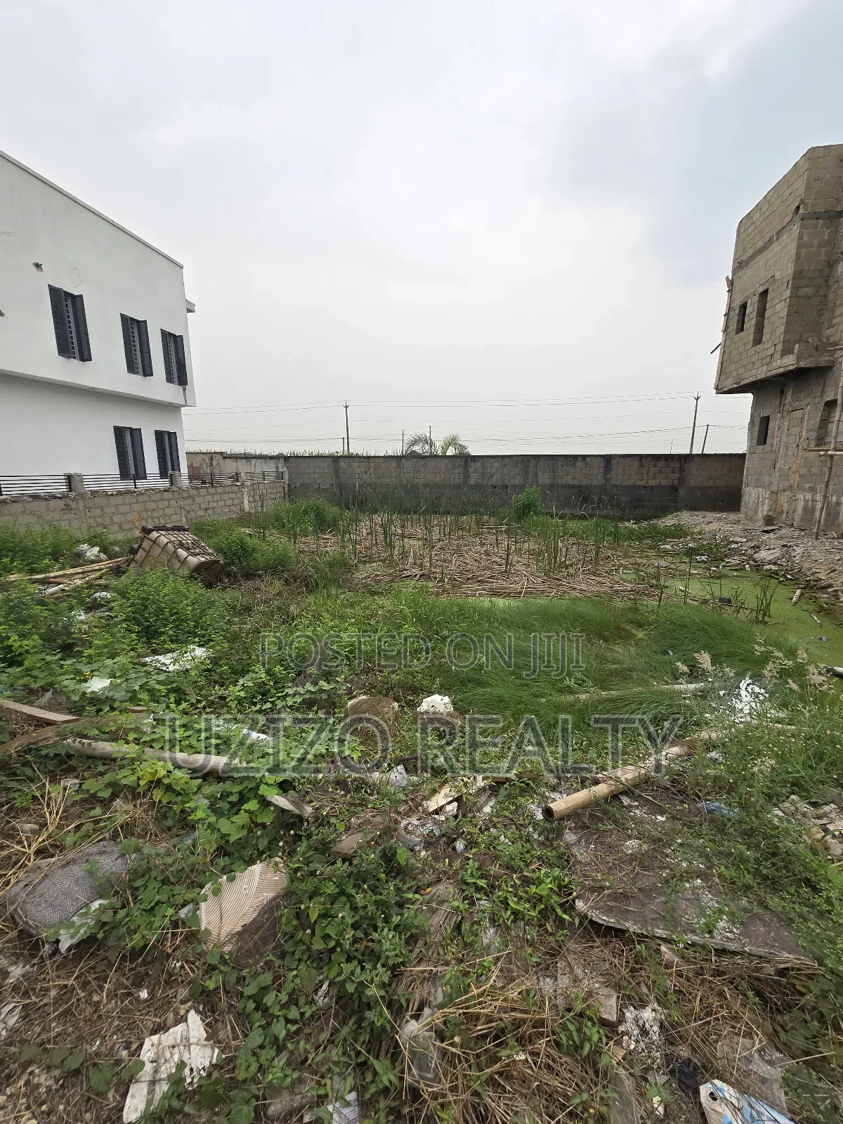 300sqm Land in Urban Prime Estate Abraham Adesanya in Abraham Adesanya Estate
