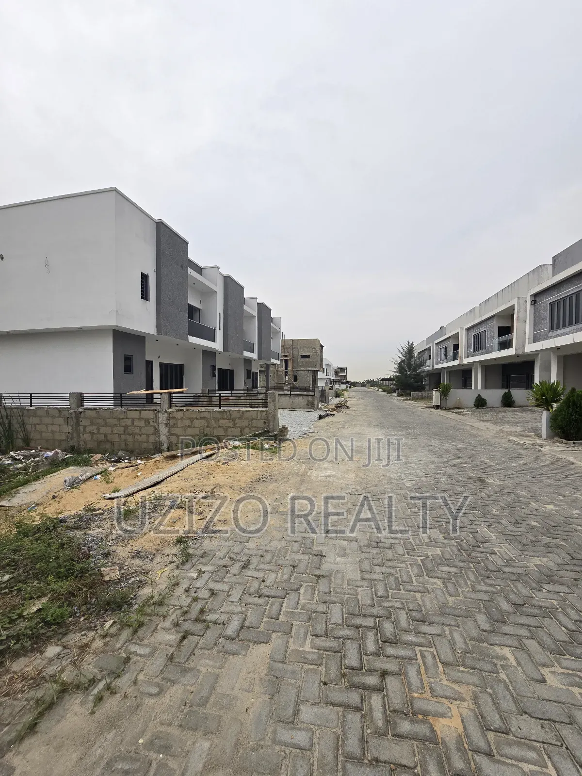 300sqm Land in Urban Prime Estate Abraham Adesanya in Abraham Adesanya Estate