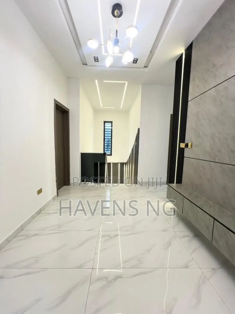4bdrm Duplex in VGC / Ajah for sale in VGC / Ajah