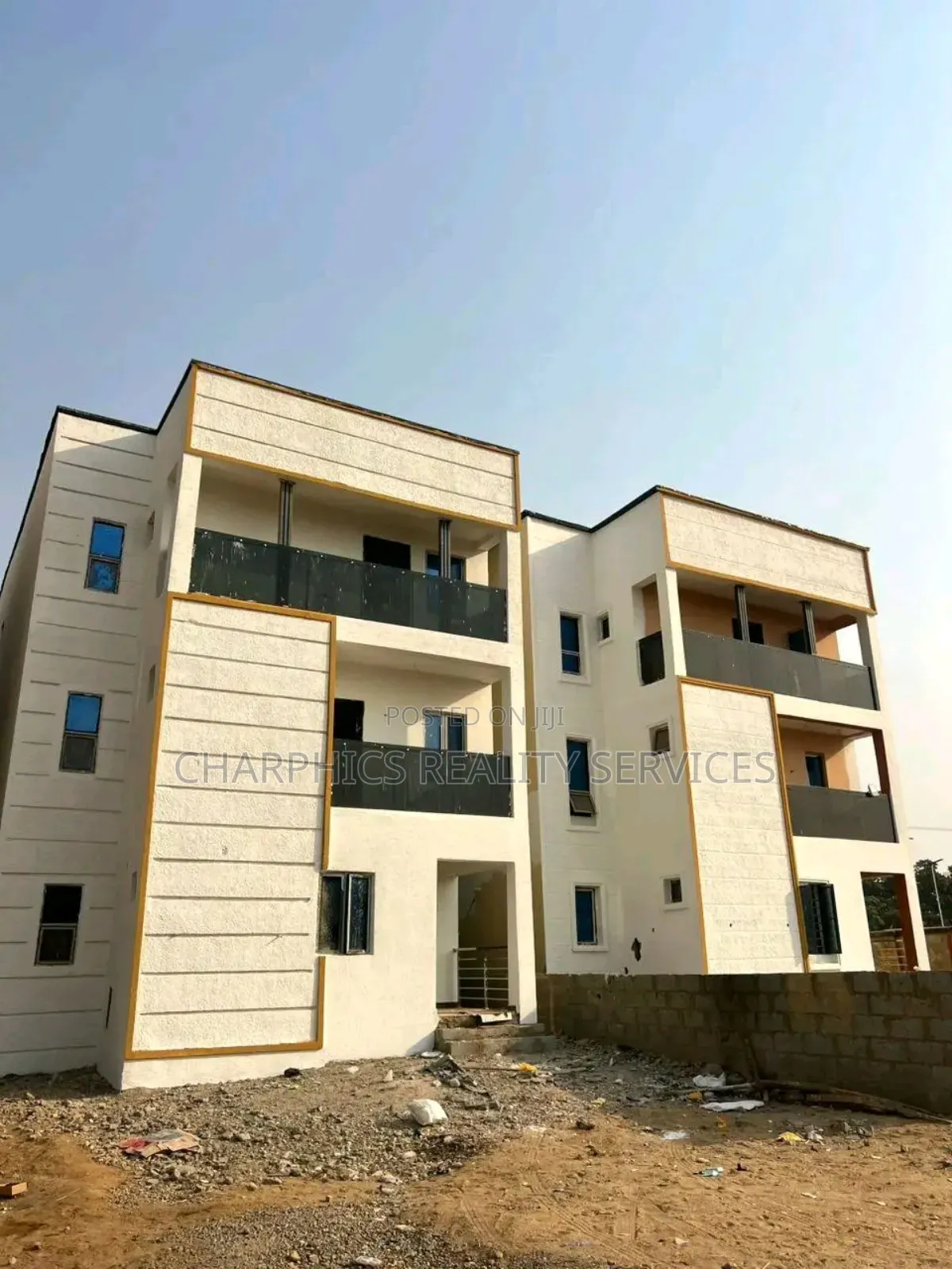 5bdrm Duplex in Gaduwa for sale in Gaduwa