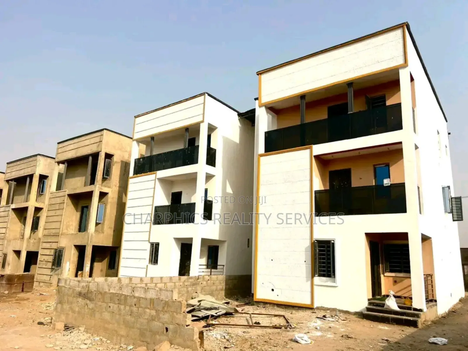 5bdrm Duplex in Gaduwa for sale in Gaduwa