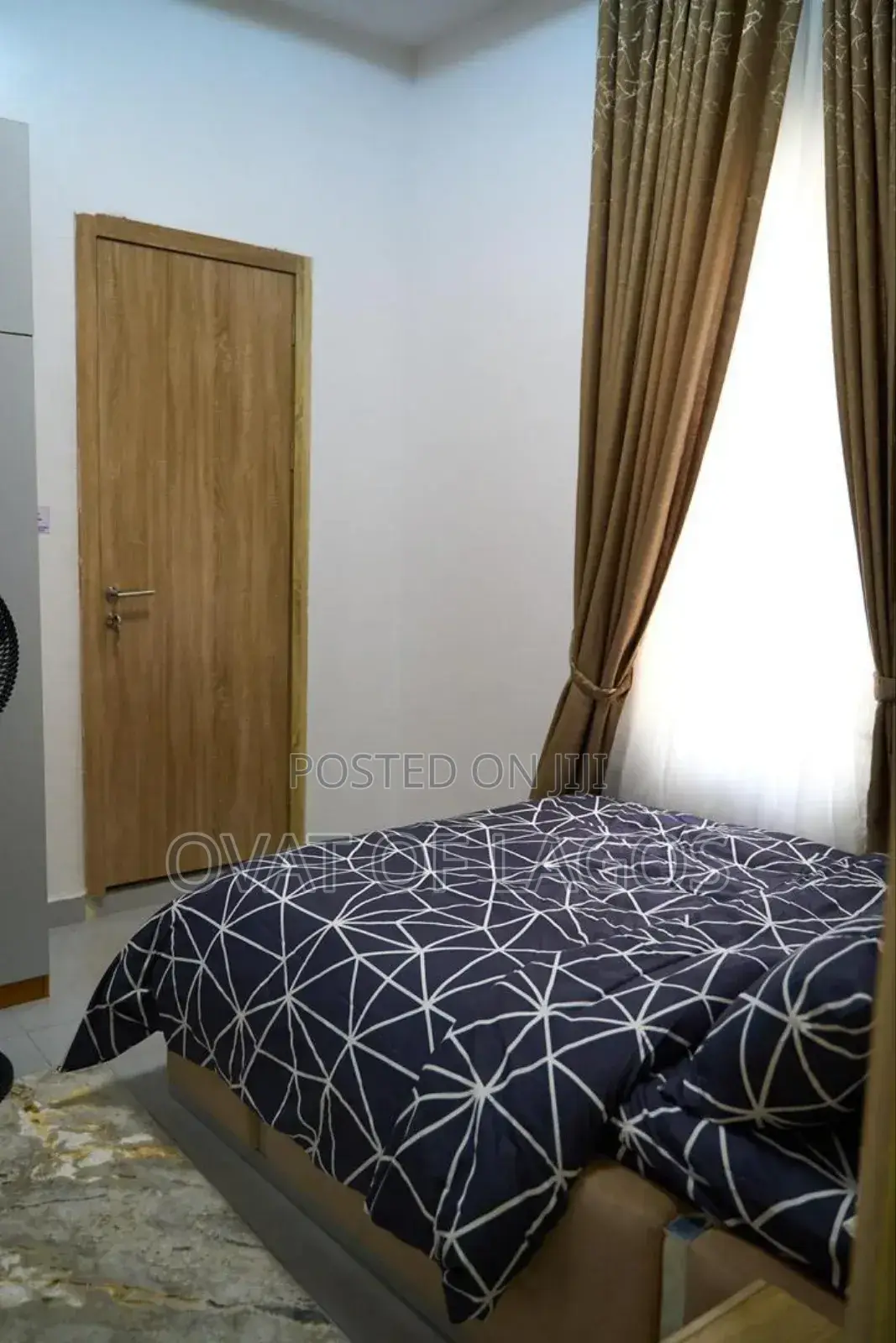 4bdrm Duplex in Chevron Toll Gate for sale in Chevron