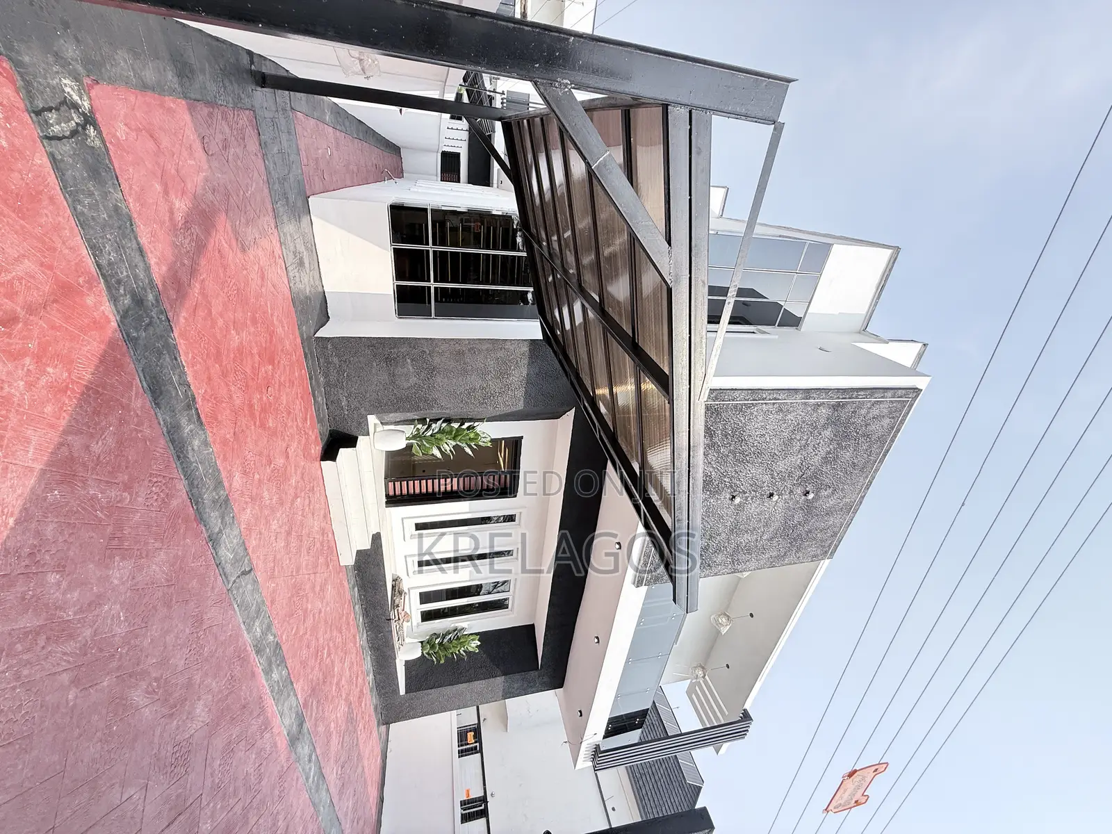 5bdrm Duplex in Ikota for sale in Ikota