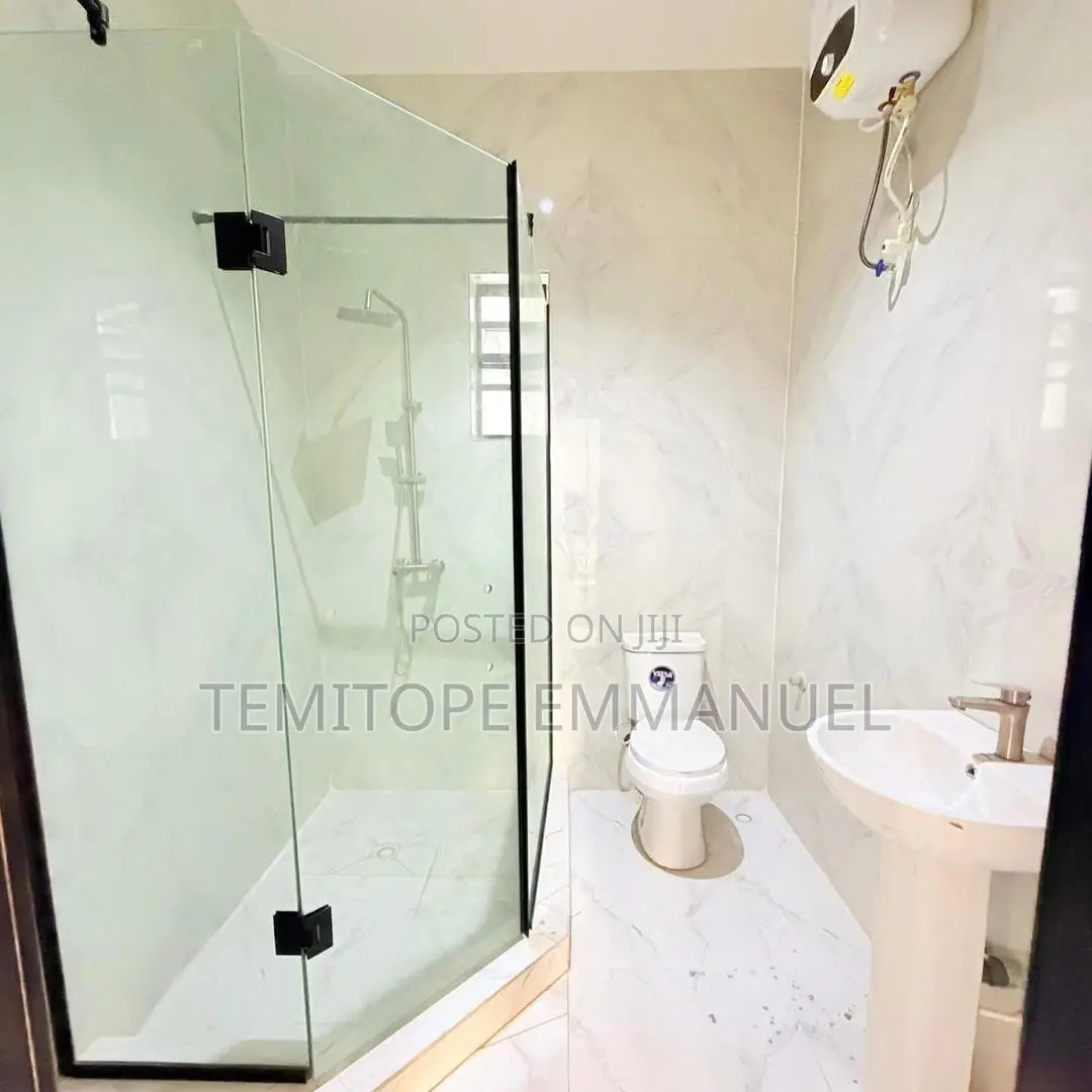 Furnished 4bdrm Duplex in Maryland for sale in Maryland