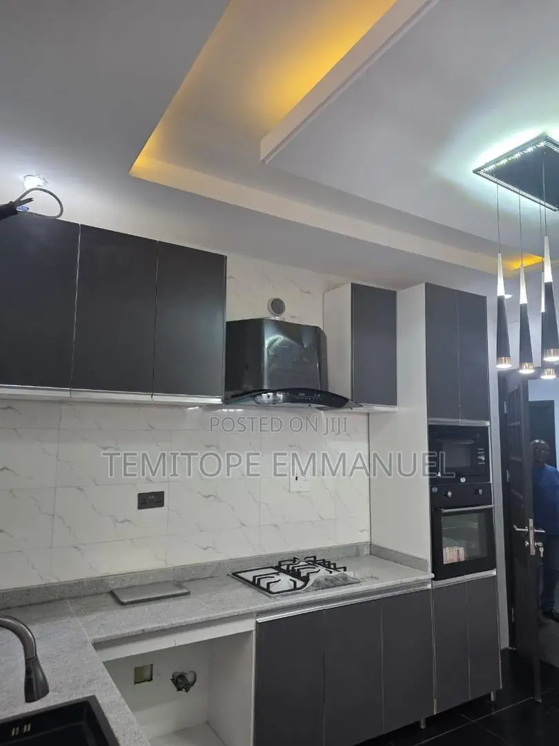 Furnished 5bdrm Duplex in Ajao Estate, Ikeja for sale in Ikeja