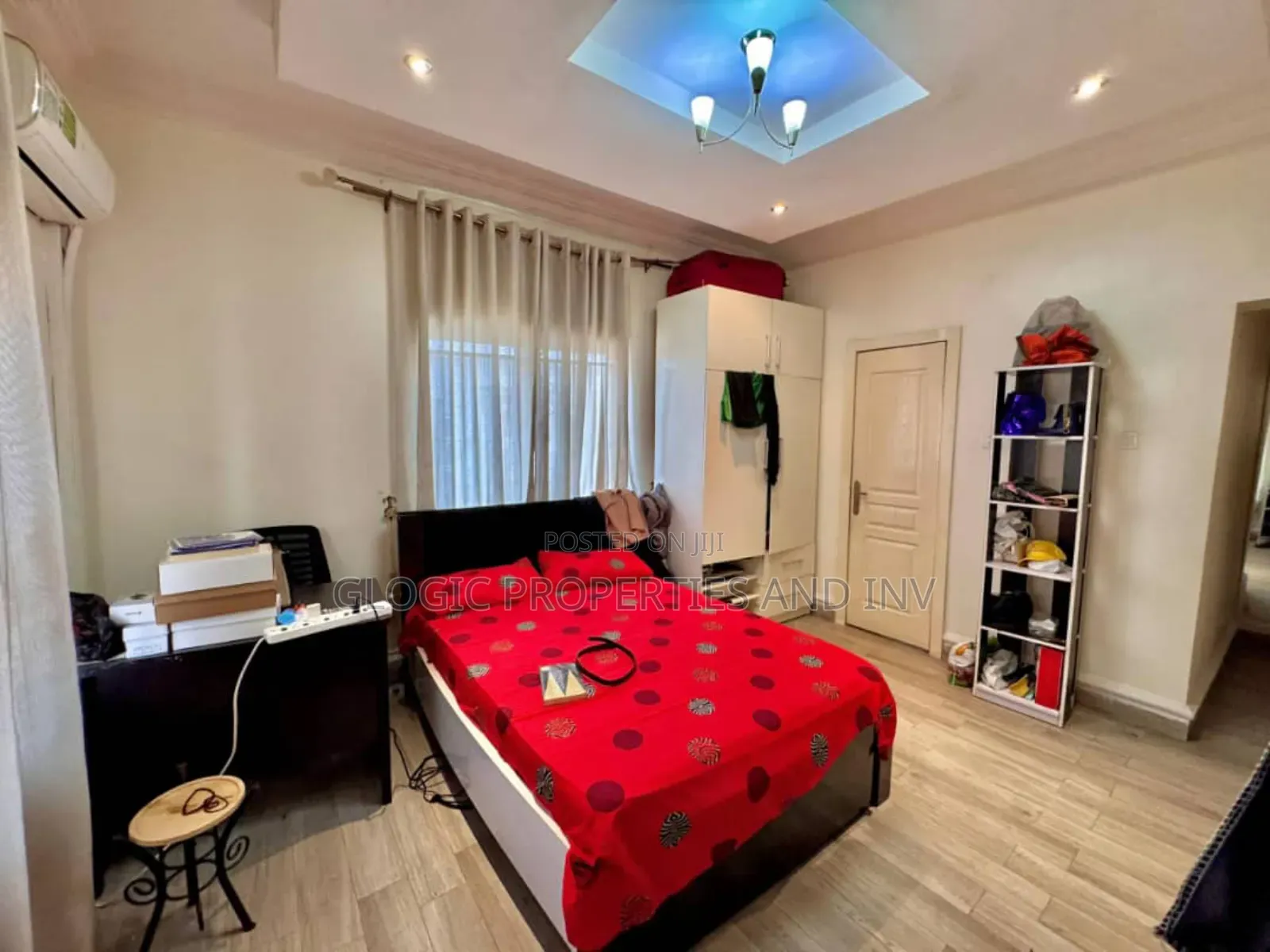 Furnished 3bdrm Apartment in Magodo Phase 1 for sale in GRA Phase 1