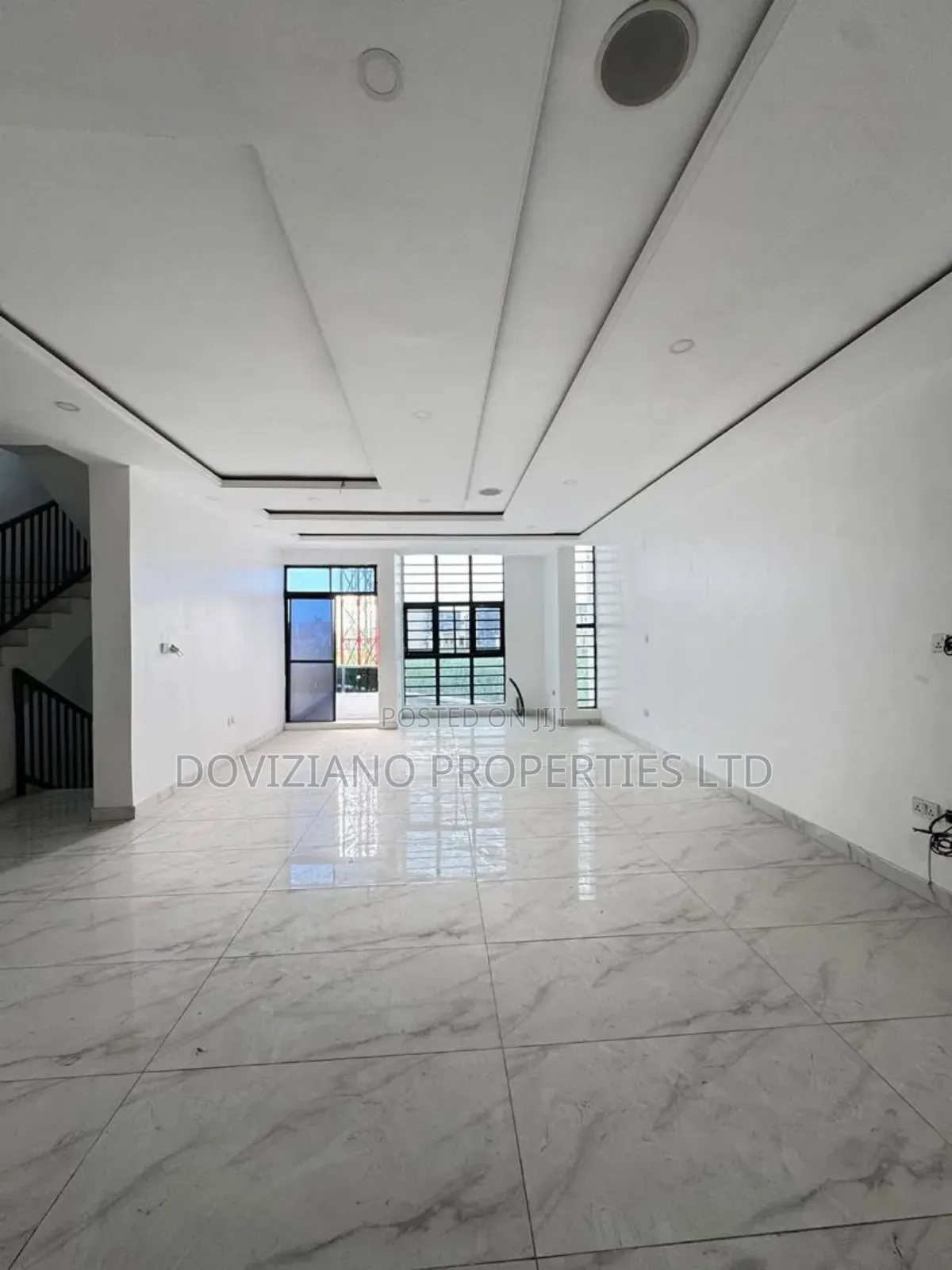 4bdrm Duplex in Ikate for sale in Ikate