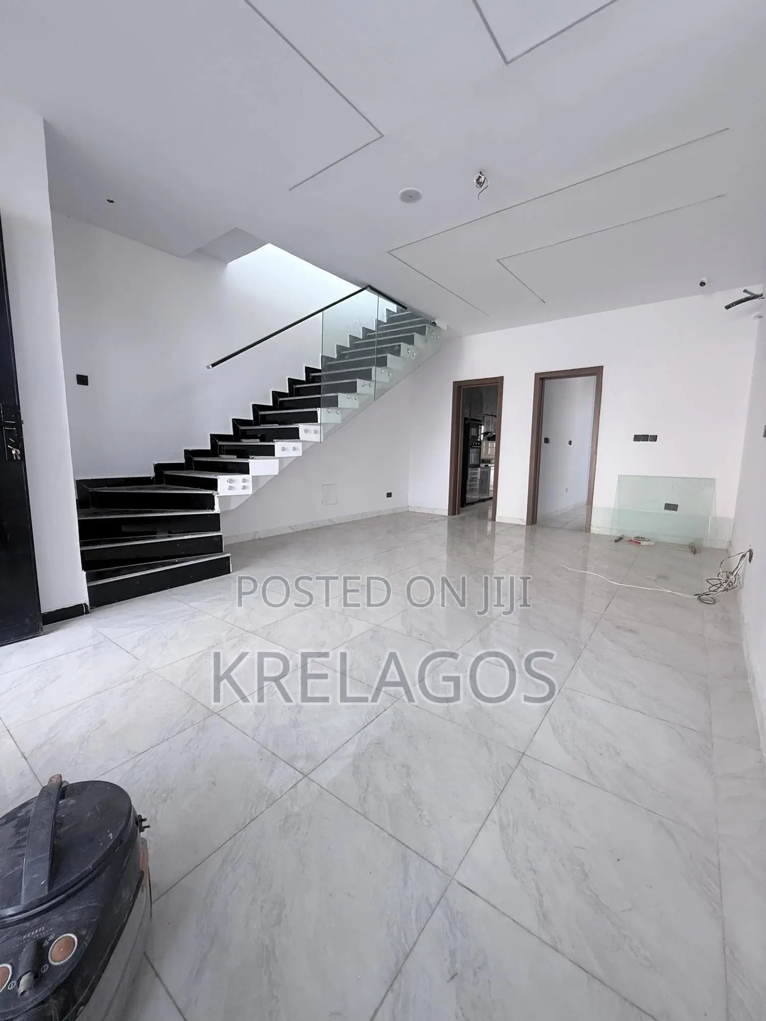 4bdrm Duplex in Abraham Adesanya Estate for sale in Abraham Adesanya Estate