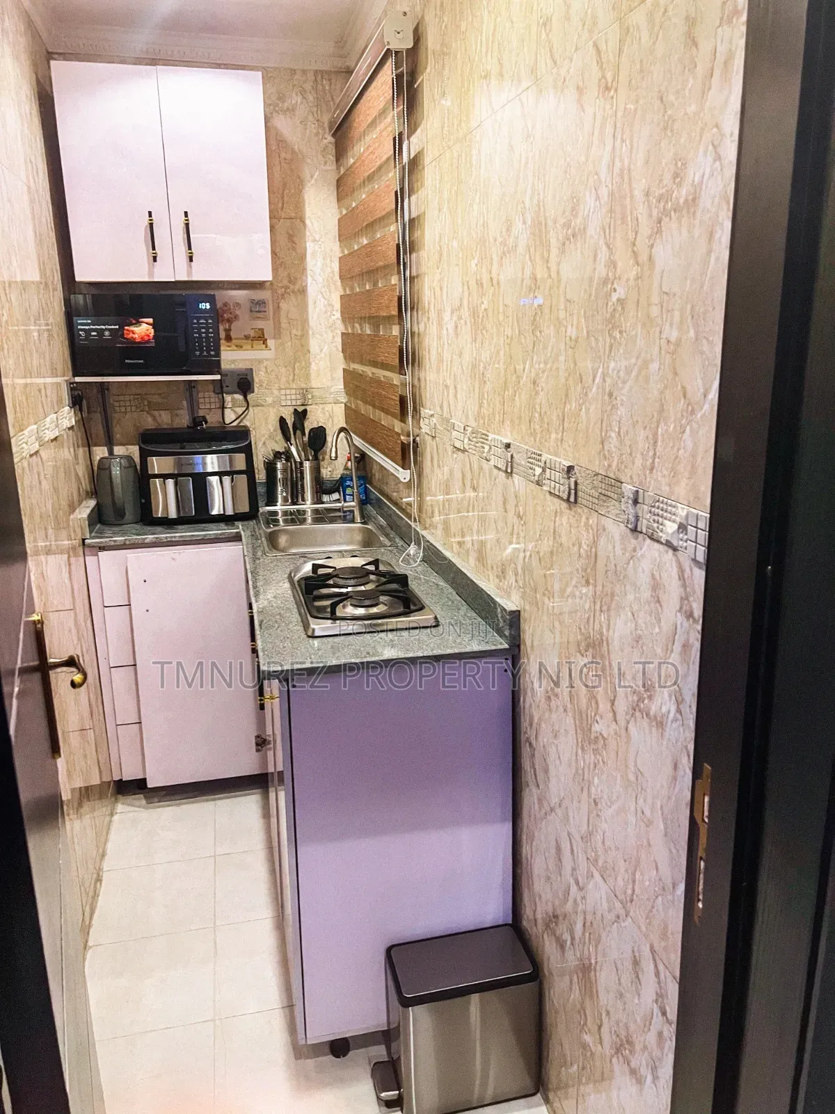 Furnished Mini Flat in Lekki Phase1 for rent in Lekki Phase 1