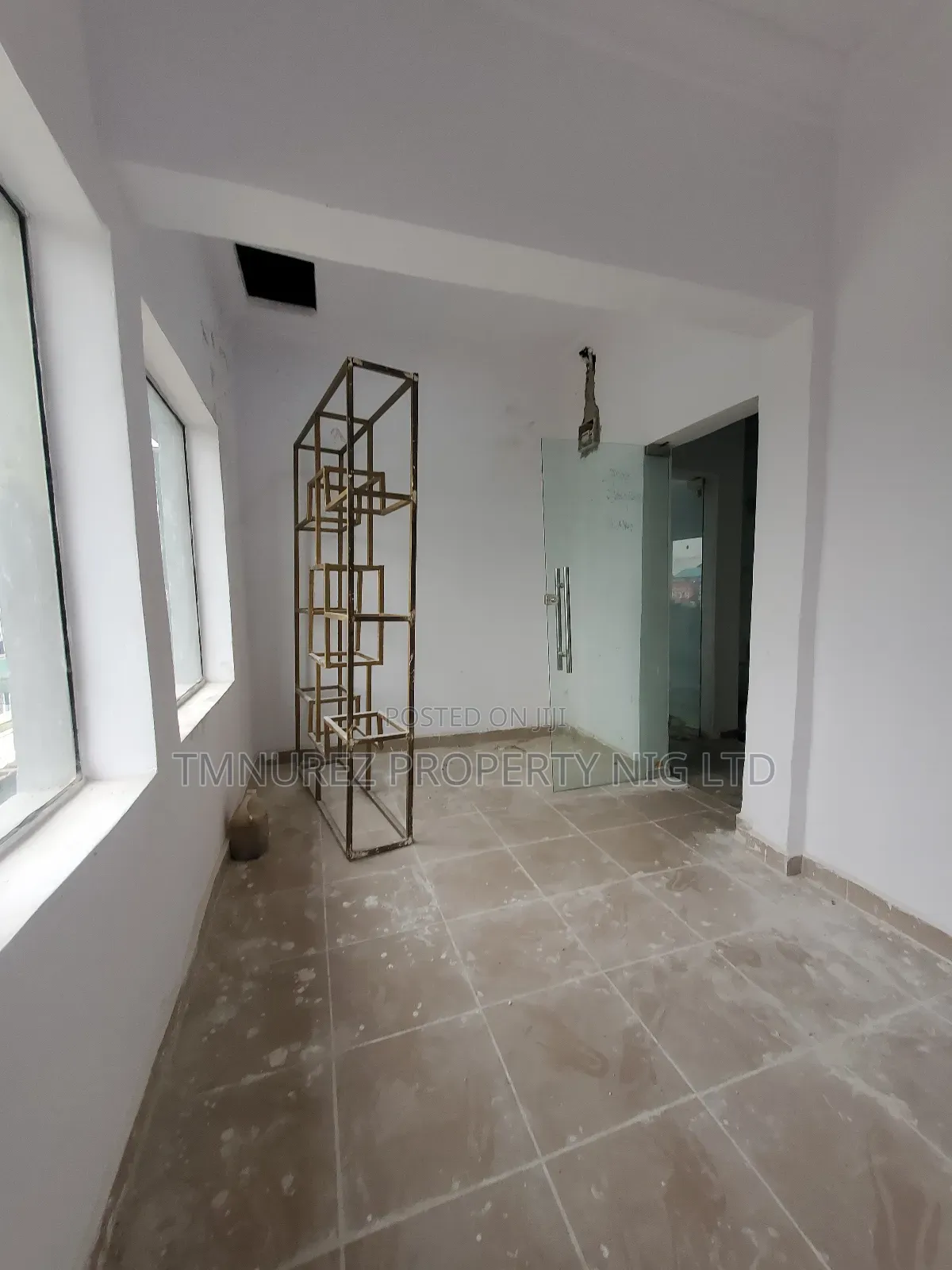 Shop for Rent at Lekki Phase1 in Lekki Phase 1