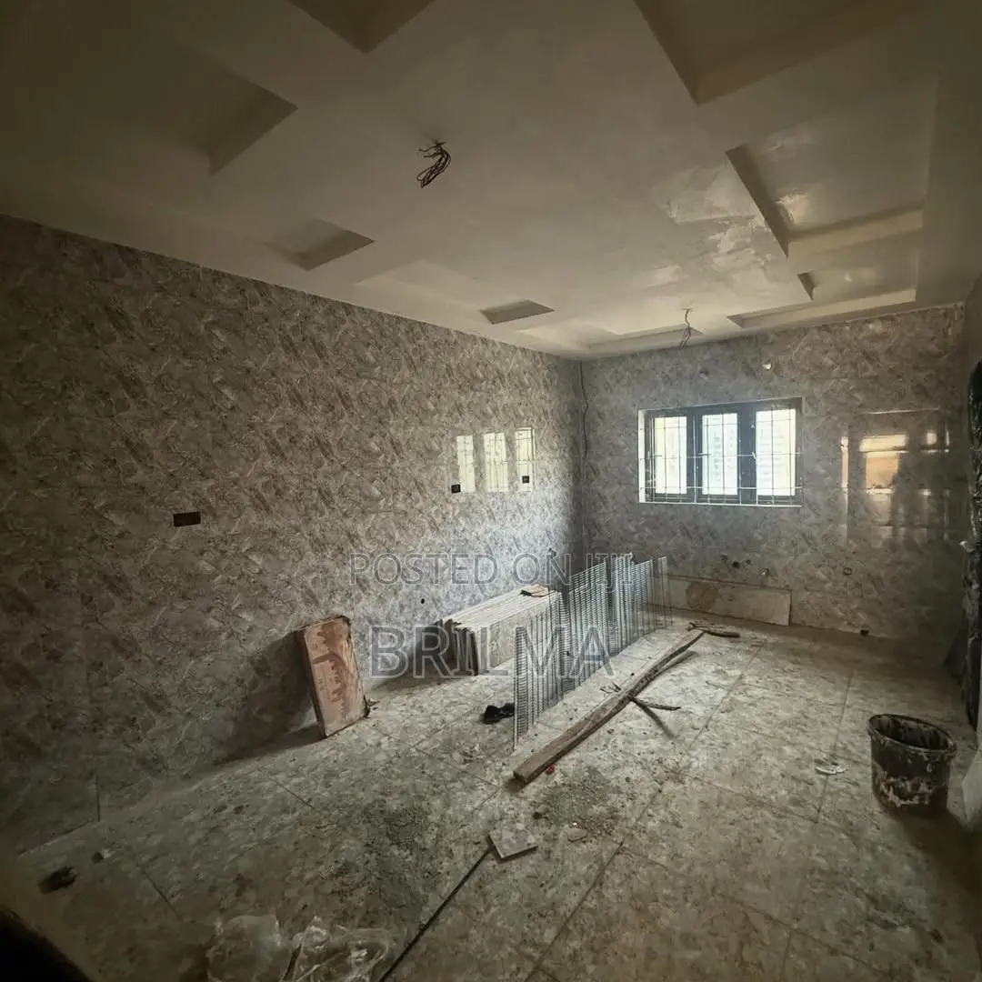 4bdrm Duplex in Jahi for sale in Jahi