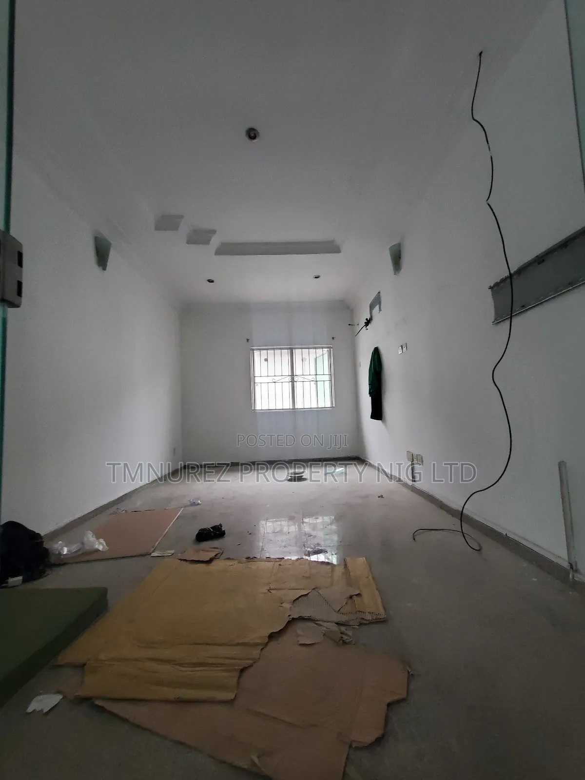Shop for Rent at Lekki Phase1 in Lekki Phase 1