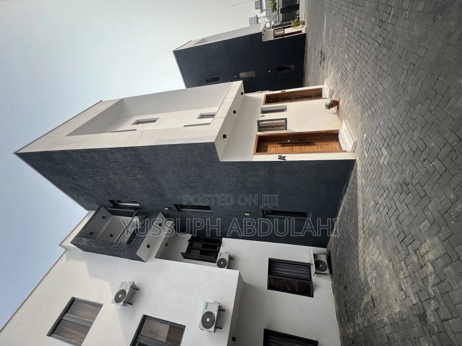 4bdrm Duplex in Lekki Phase1 for sale in Lekki Phase 1