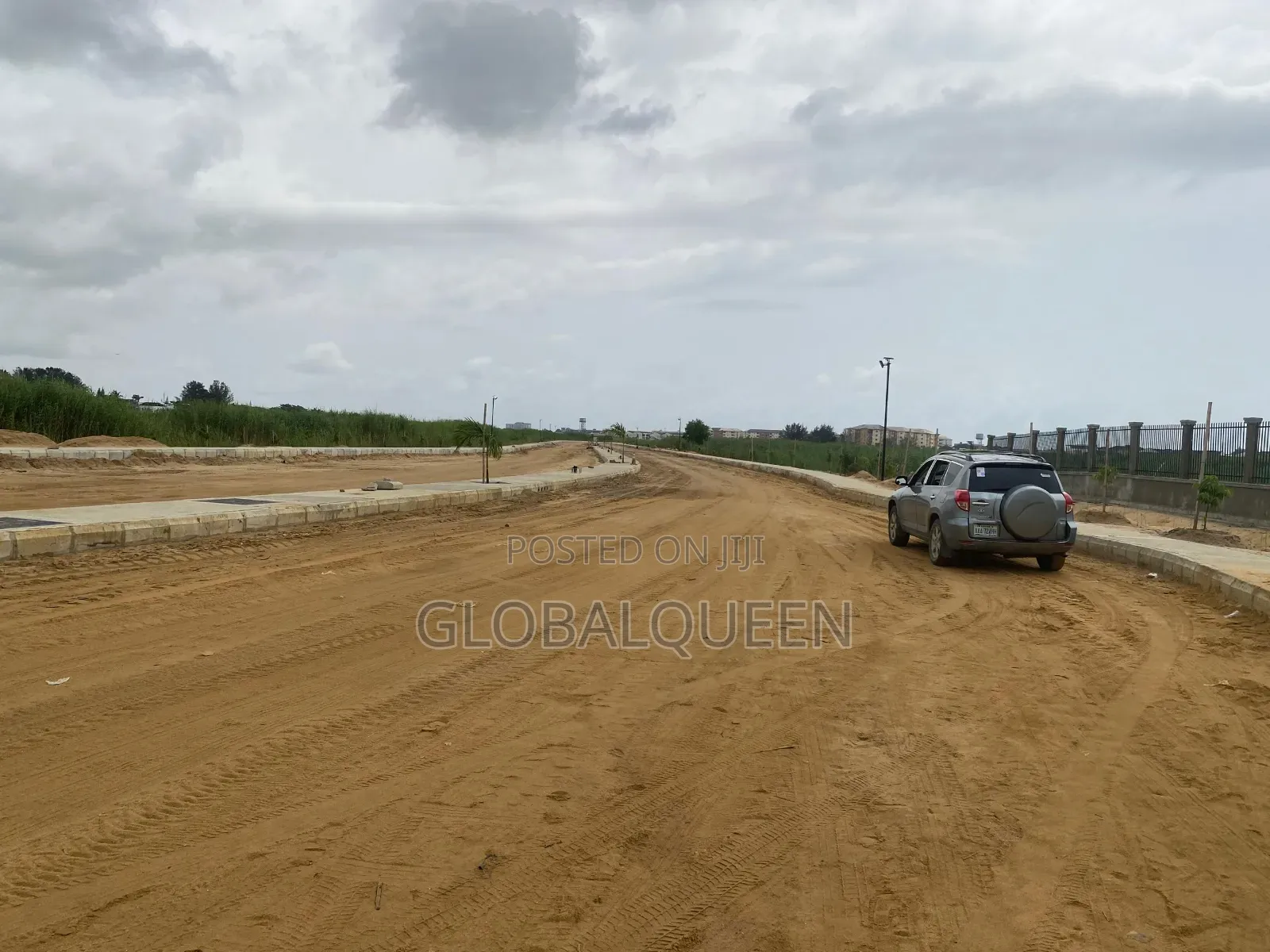 Commercial and Residential Serviced Luxury Estate for Sale in Chevron