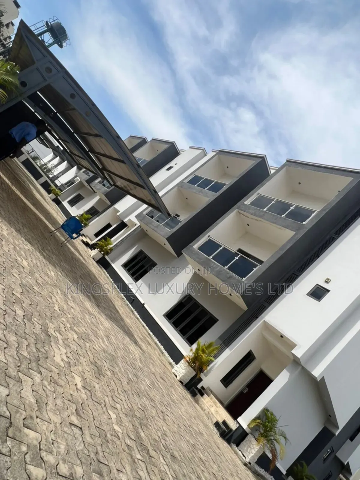 Furnished 4bdrm Townhouse/Terrace in Jahi for sale in Jahi