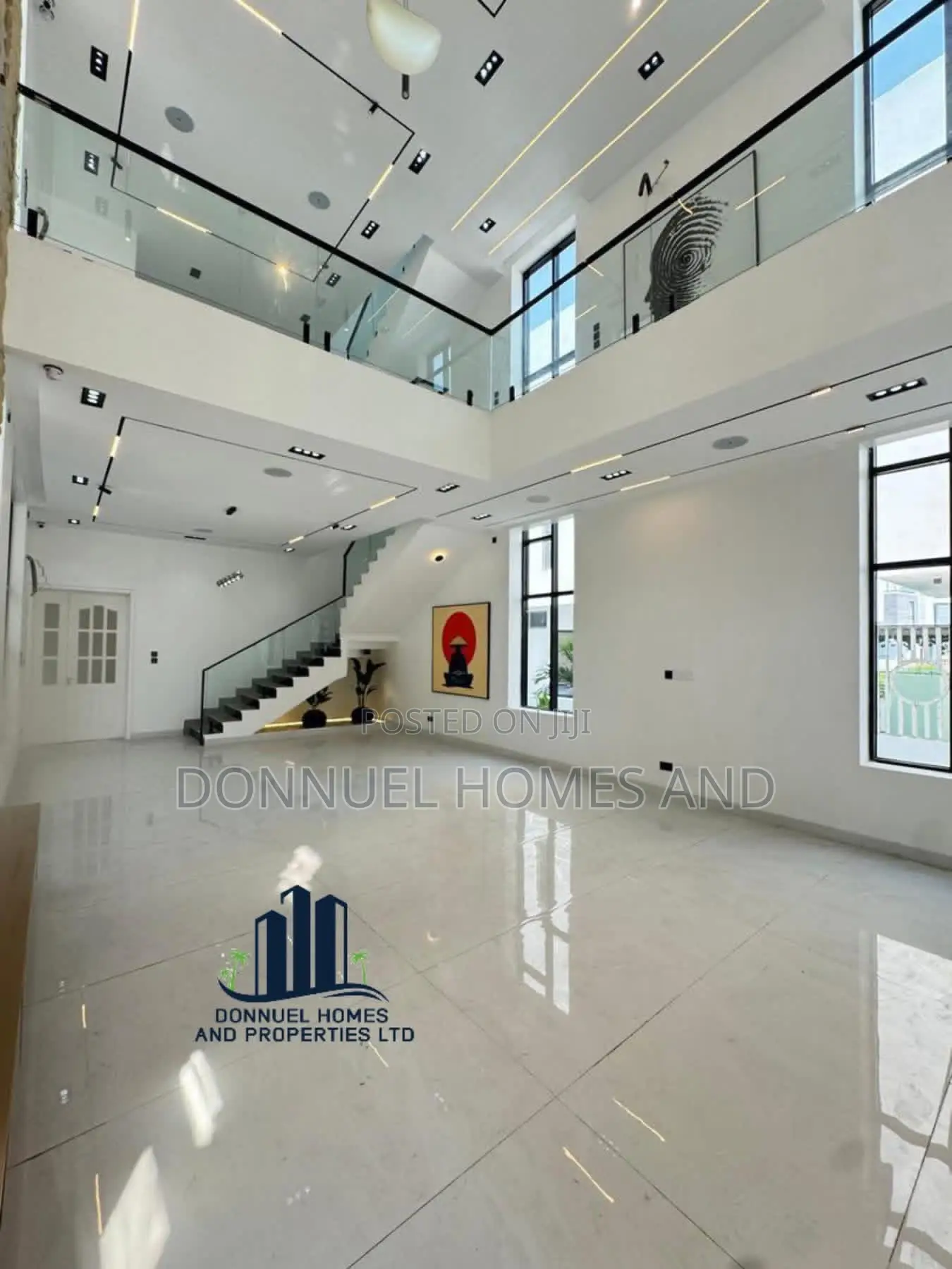 5bdrm Duplex in Osapa london for sale in Osapa london