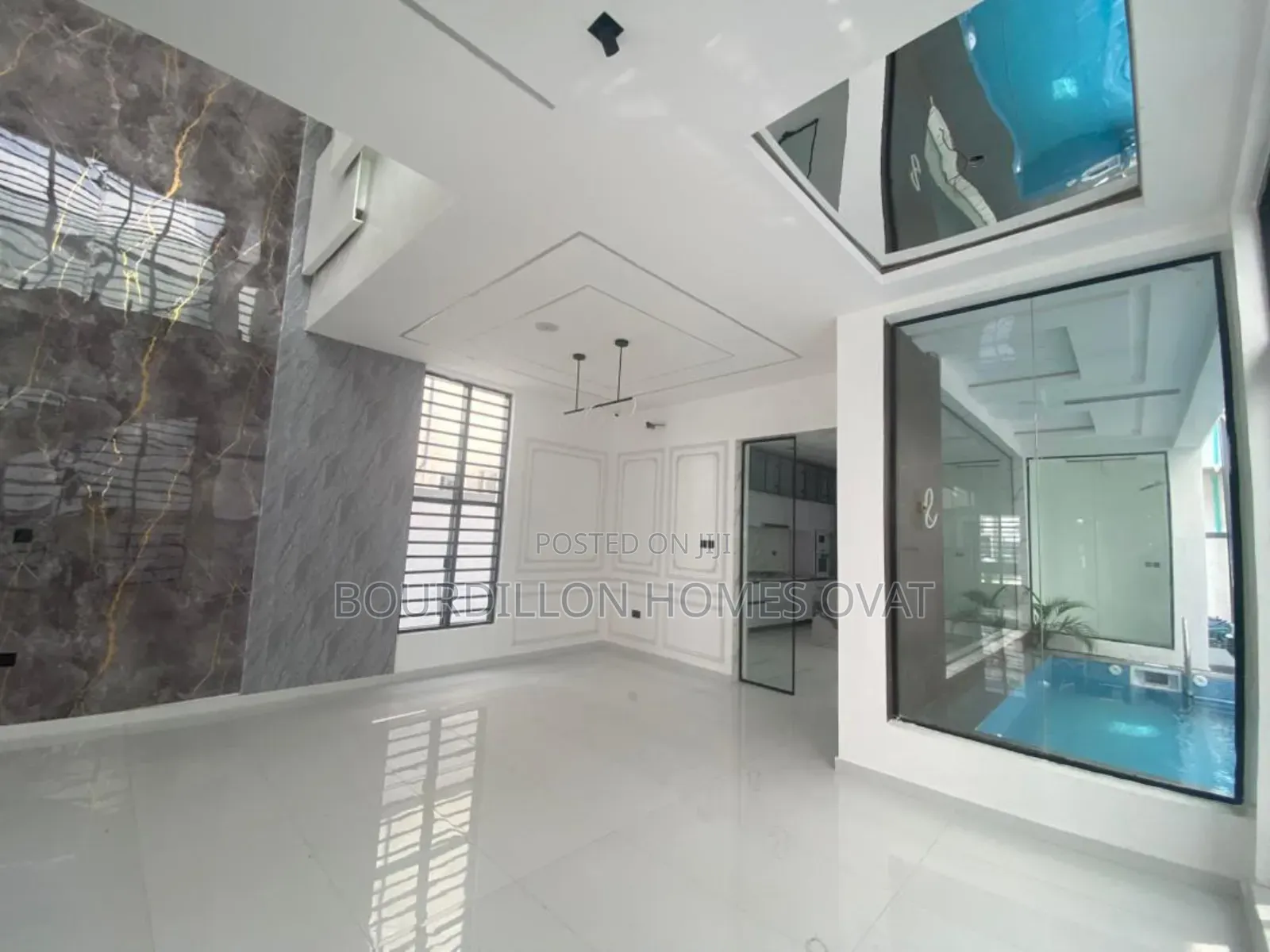 5bdrm Duplex in Chevron Lekki Lagos for sale in Chevron