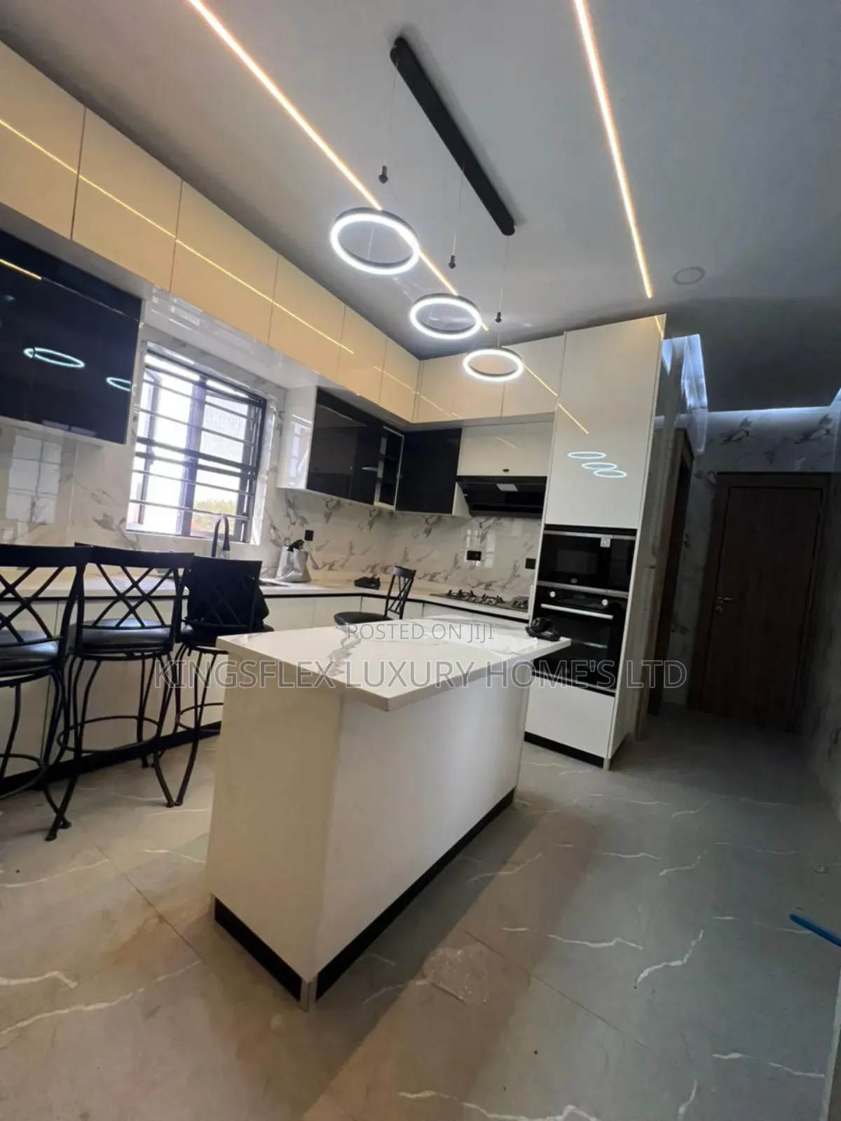 Furnished 5bdrm Townhouse/Terrace in Guzape District for sale in Guzape District