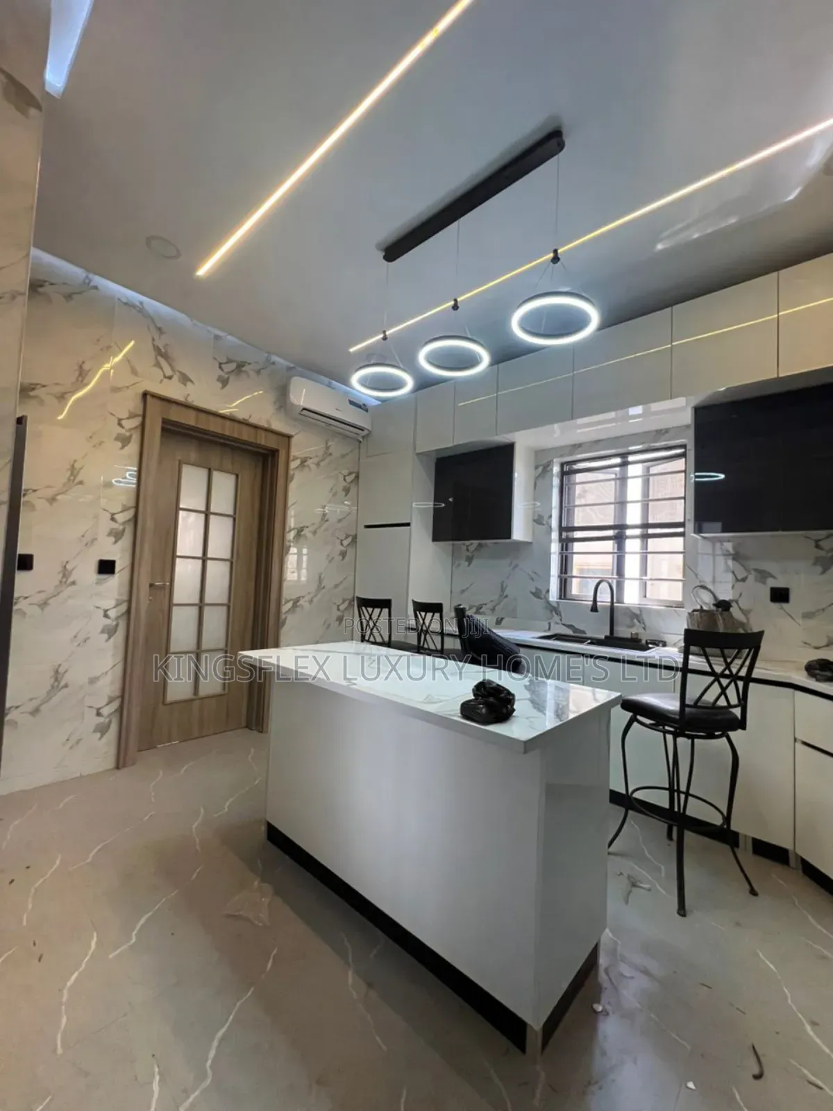 Furnished 5bdrm Townhouse/Terrace in Guzape District for sale in Guzape District