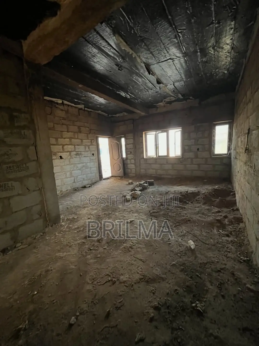 3bdrm Duplex in Kaura for sale in Kaura