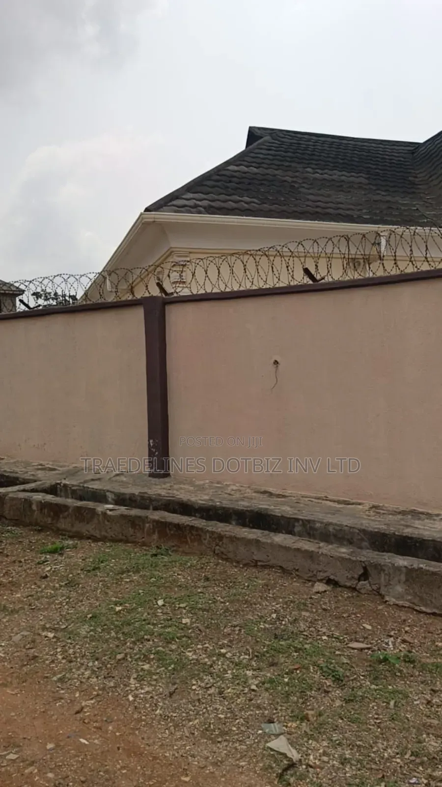 6bdrm Bungalow in Odan Ota for sale in Ado-Odo/Ota