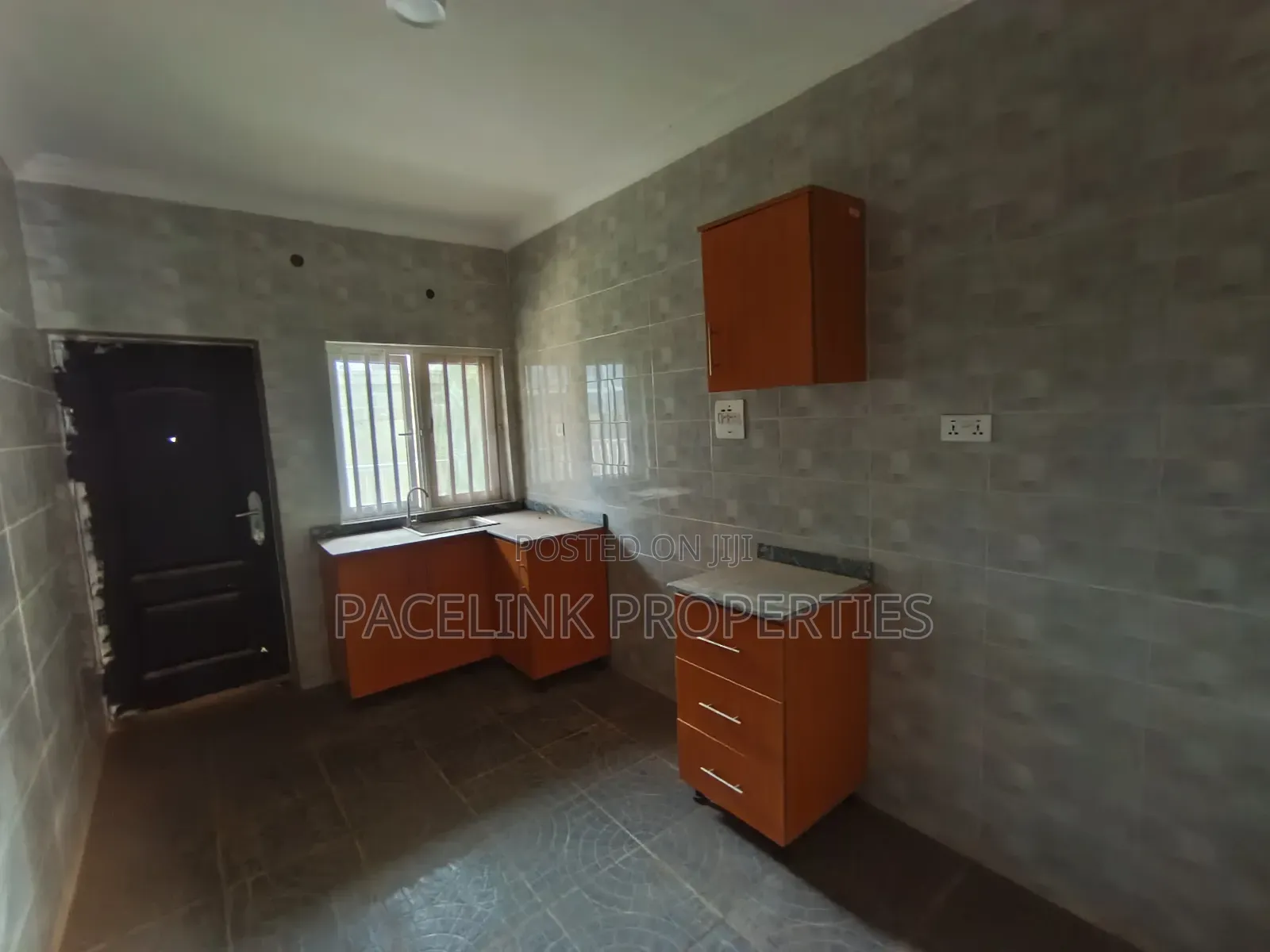 3bdrm Apartment in Ipaja / Ipaja for rent in Ipaja / Ipaja