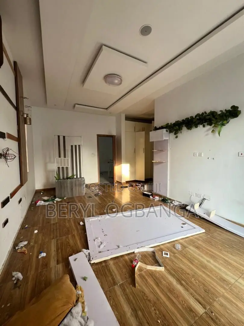4bdrm Duplex in Lekki Phase 2 for rent in Lekki Phase 2