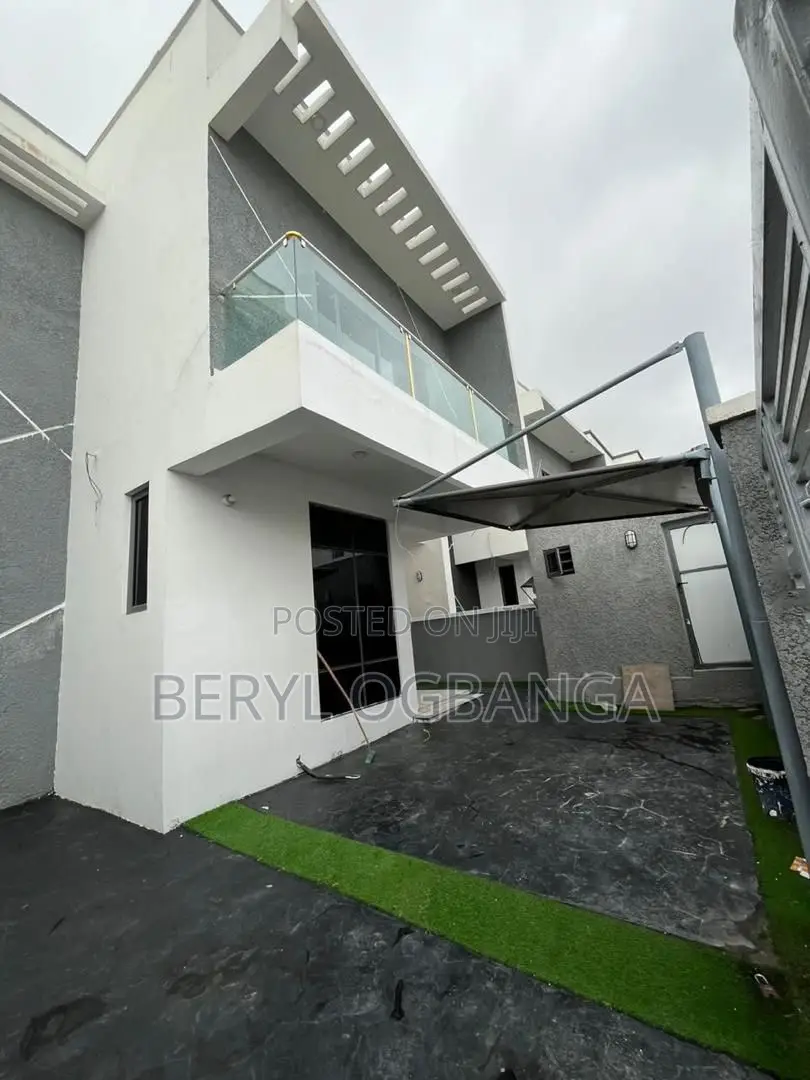 4bdrm Duplex in Ado / Ajah for sale in Ado / Ajah
