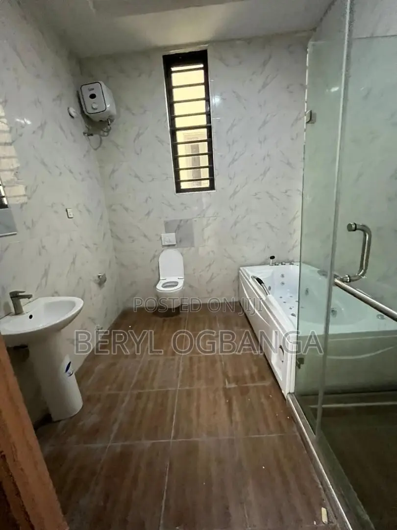 4bdrm Duplex in Ado / Ajah for sale in Ado / Ajah