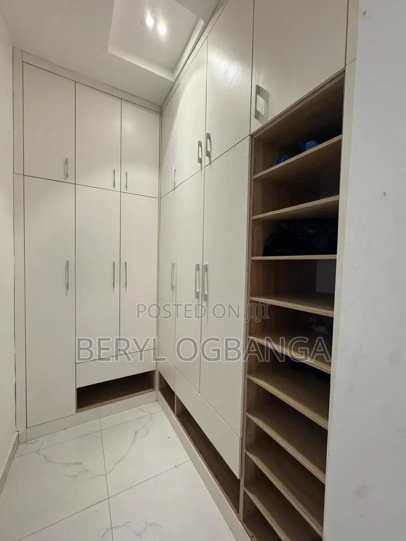 4bdrm Duplex in VGC / Ajah for sale in VGC / Ajah