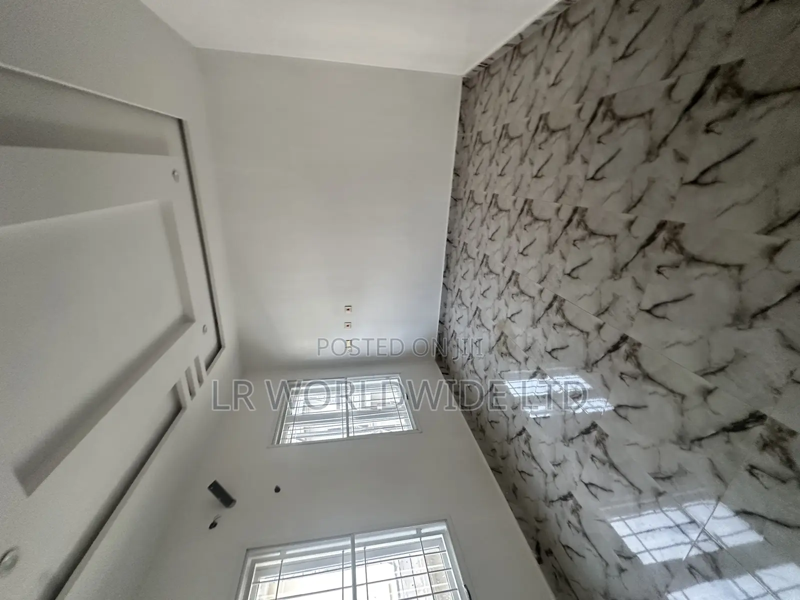 5bdrm Duplex in Lugbe District for rent in Lugbe District