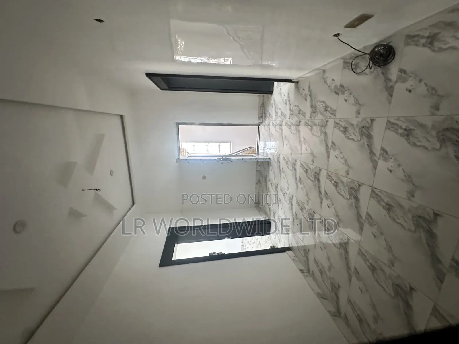 5bdrm Duplex in Lugbe District for rent in Lugbe District