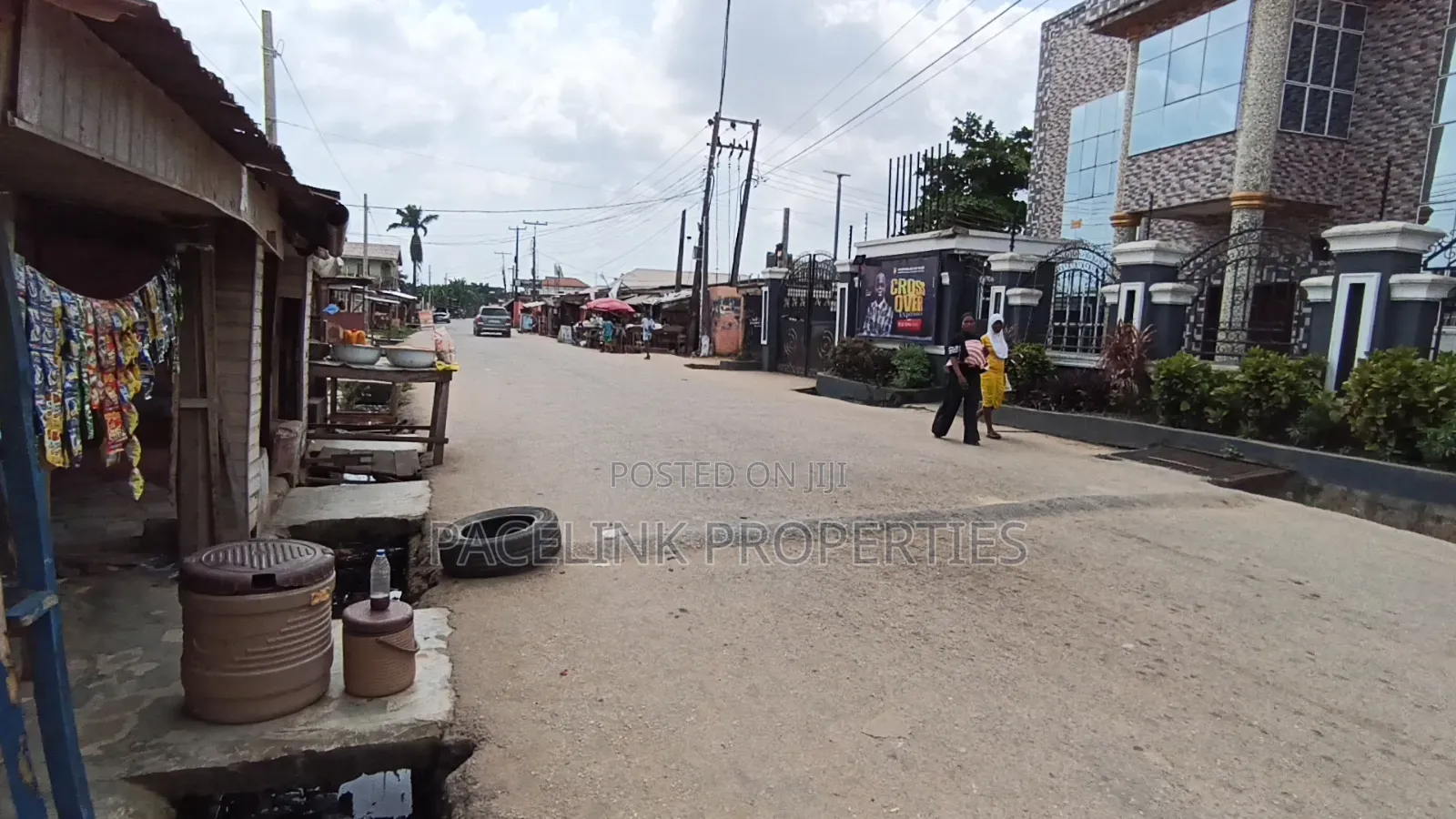 Full Plot of Land on a Tarred Road in Ipaja / Ipaja