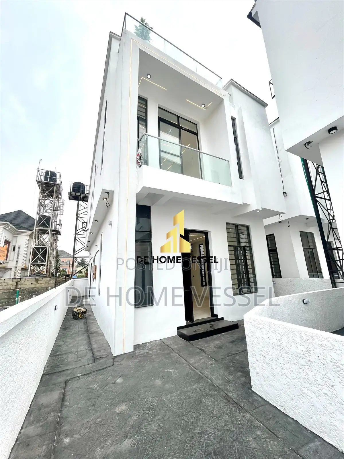 4bdrm Duplex in Lekki for sale in Lekki